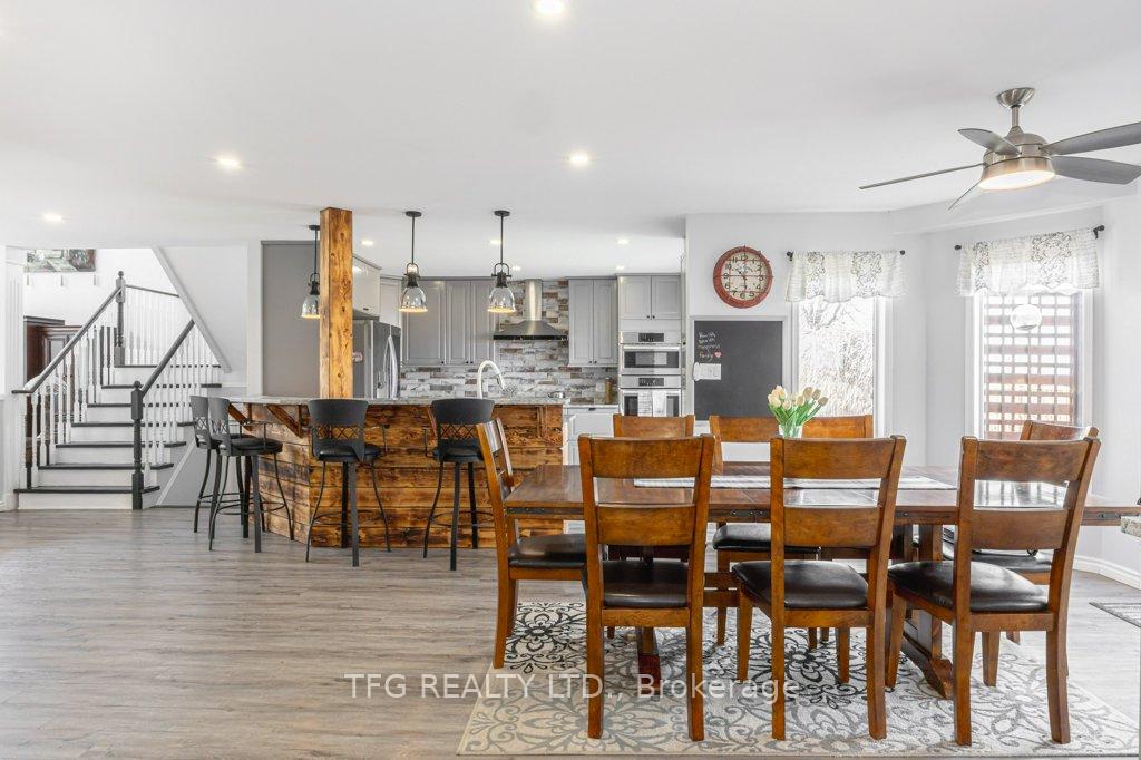 Photo 5 of 56 Perryview Drive, Scugog, Port Perry — HOMEH