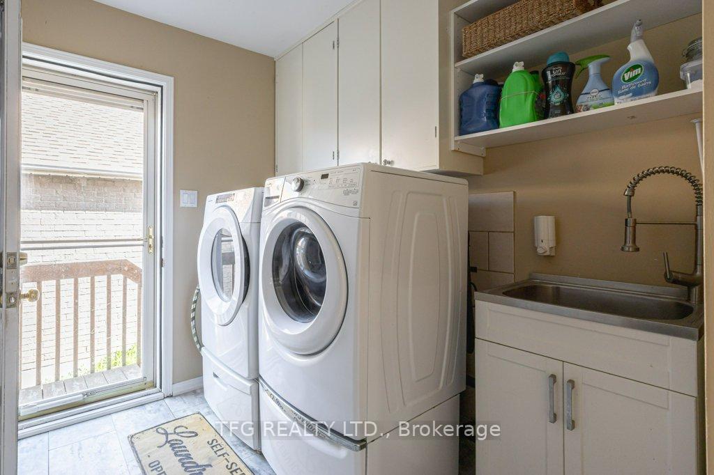 Photo 16 of 56 Perryview Drive, Scugog, Port Perry — HOMEH
