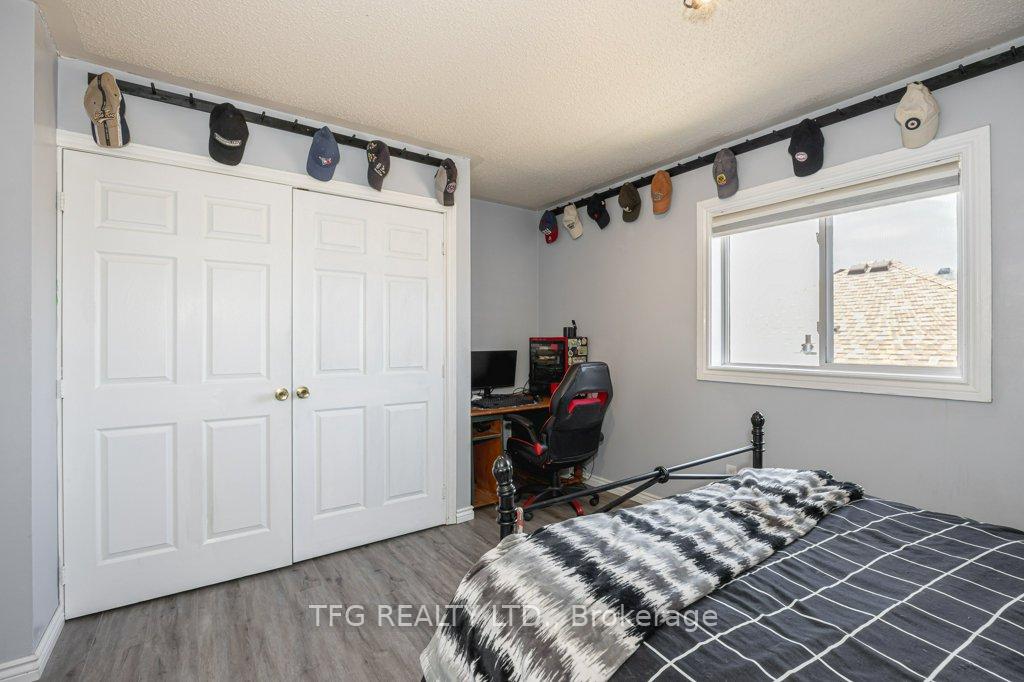 Photo 24 of 56 Perryview Drive, Scugog, Port Perry — HOMEH