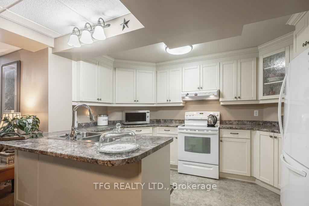 Photo 29 of 56 Perryview Drive, Scugog, Port Perry — HOMEH