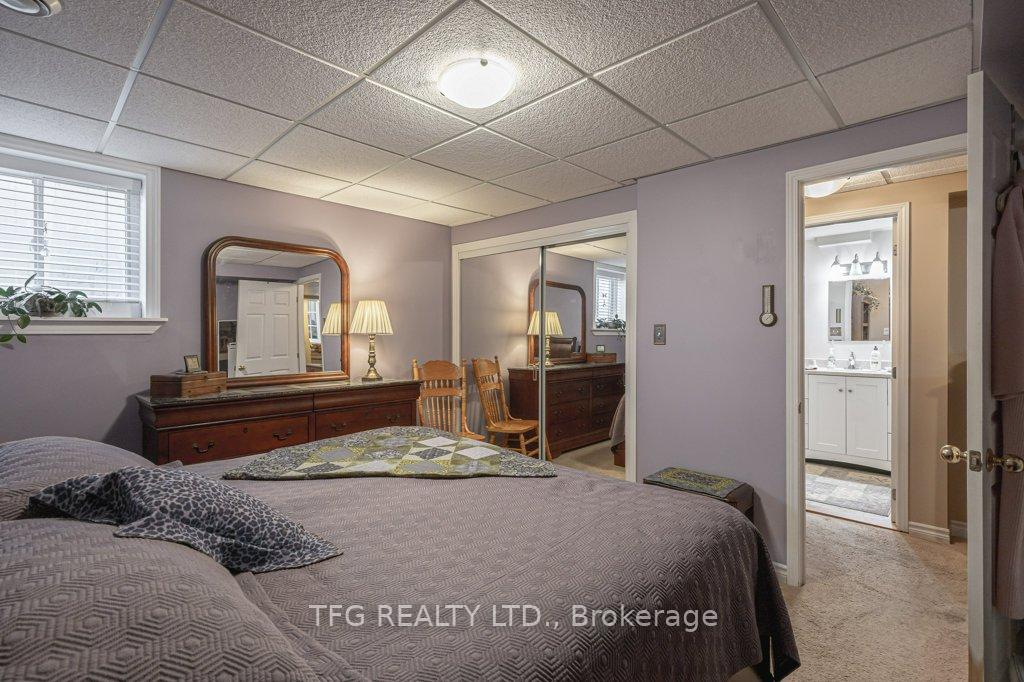 Photo 33 of 56 Perryview Drive, Scugog, Port Perry — HOMEH
