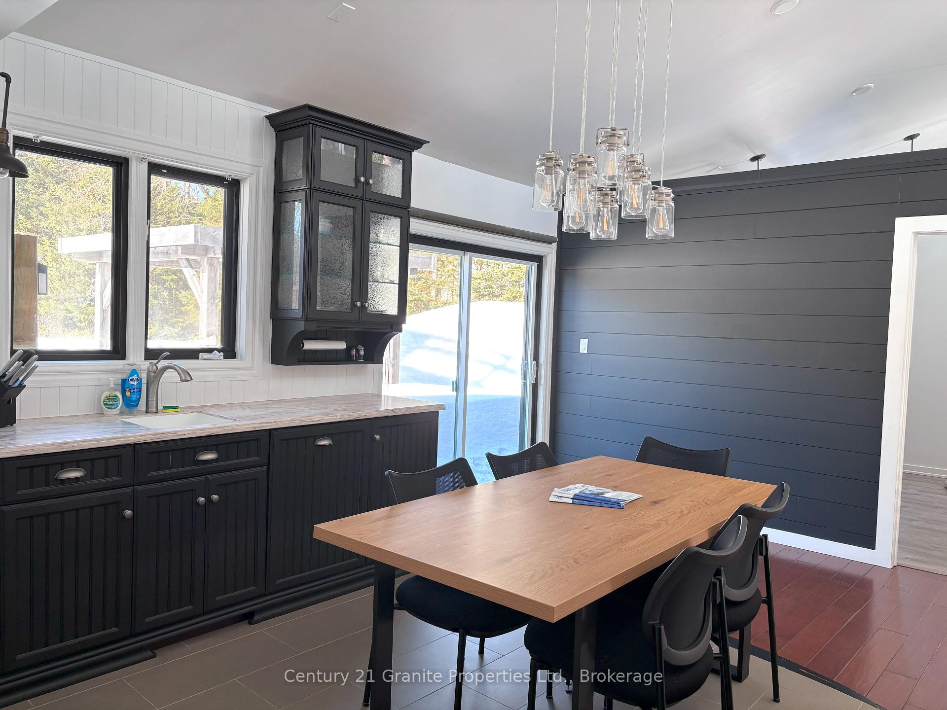 Photo 9 of 4 & 8 Bartlett Drive, Seguin — HOMEH