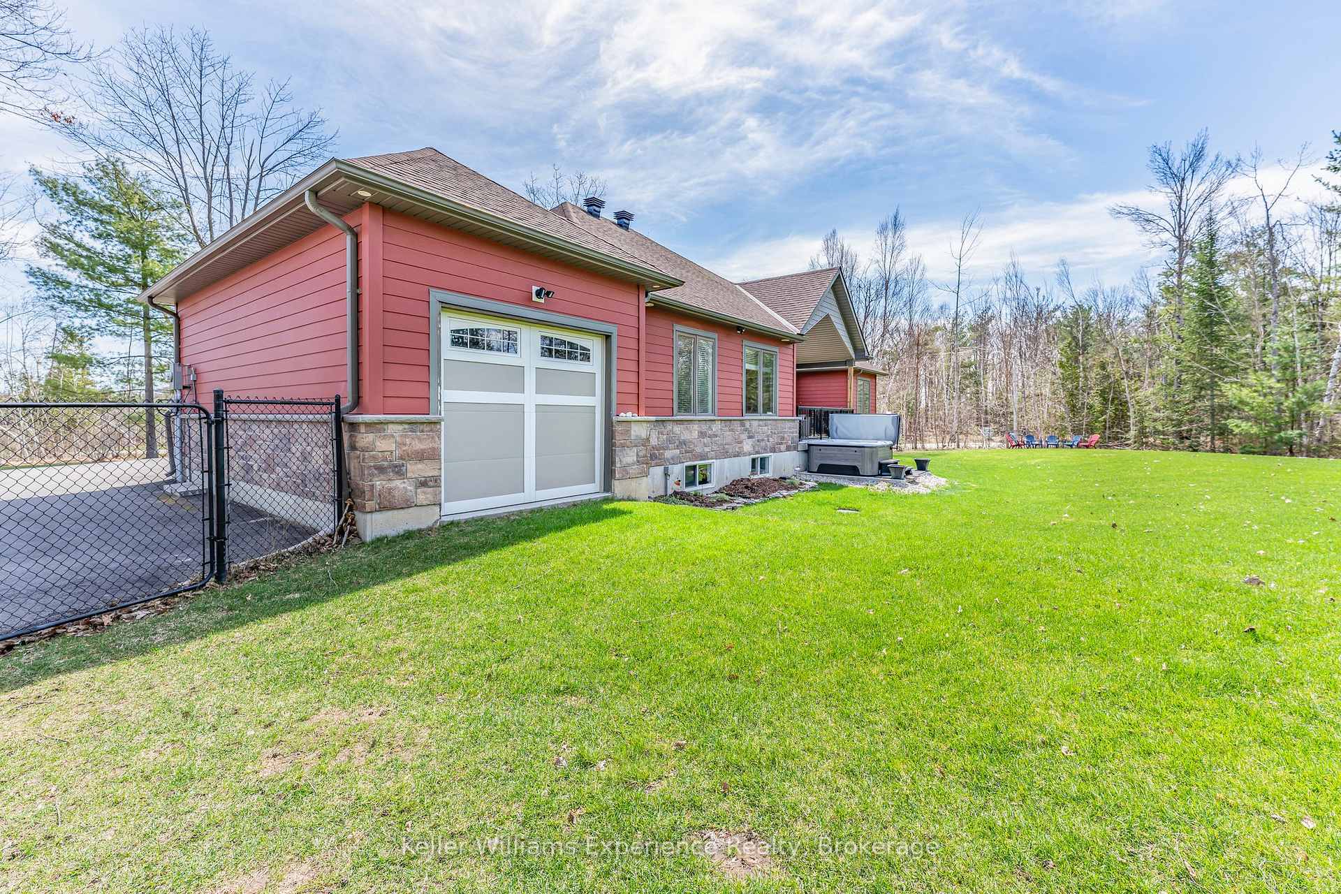 Photo 34 of 2176 Elana Drive, Severn, Marchmont — HOMEH