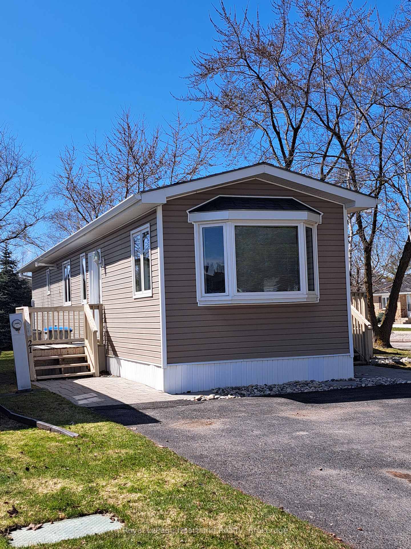 Photo 23 of 21 Kalisch Avenue, South Huron, Exeter — HOMEH
