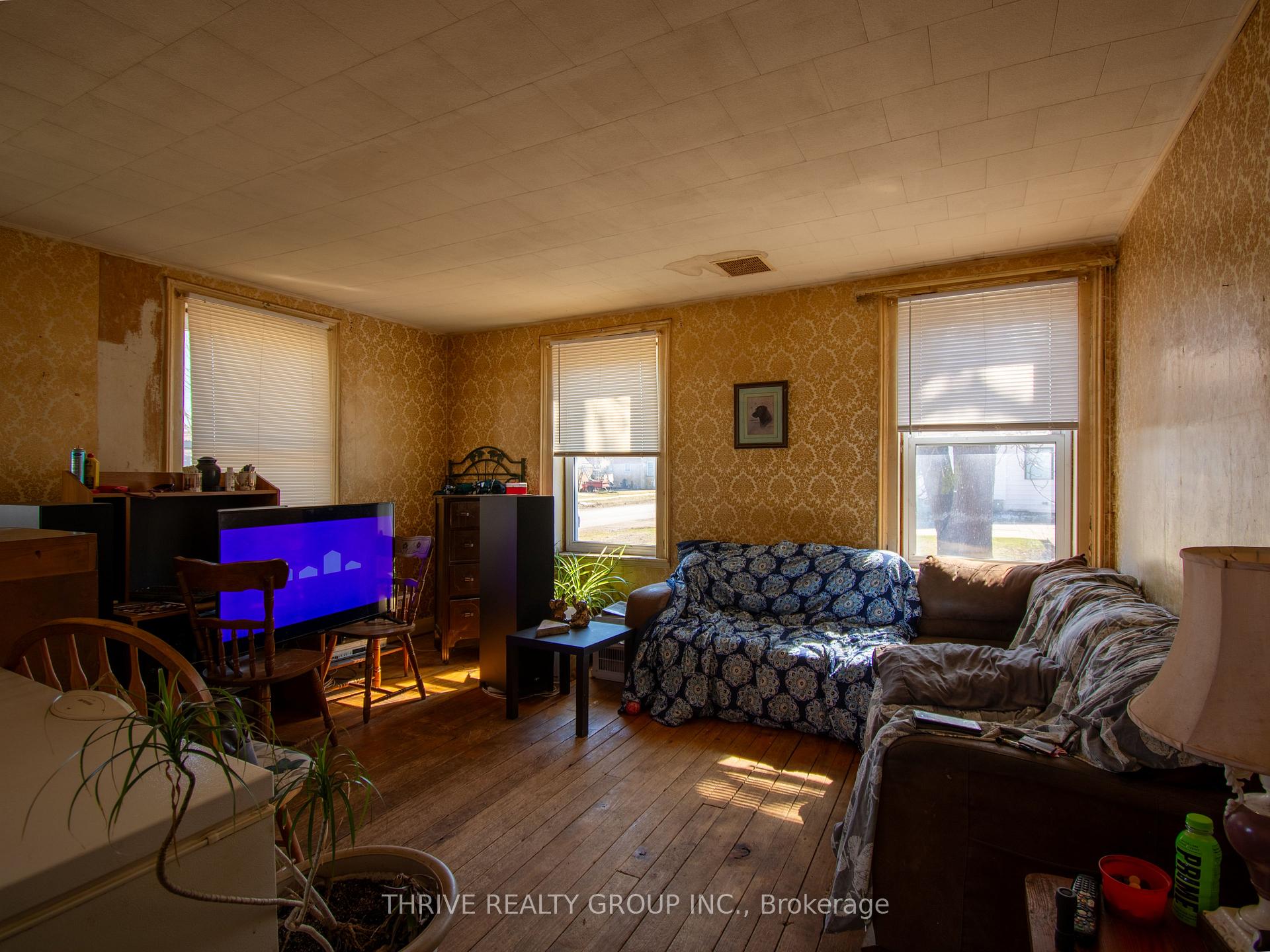 Photo 8 of 20 King Street N, South Huron, Stephen — HOMEH