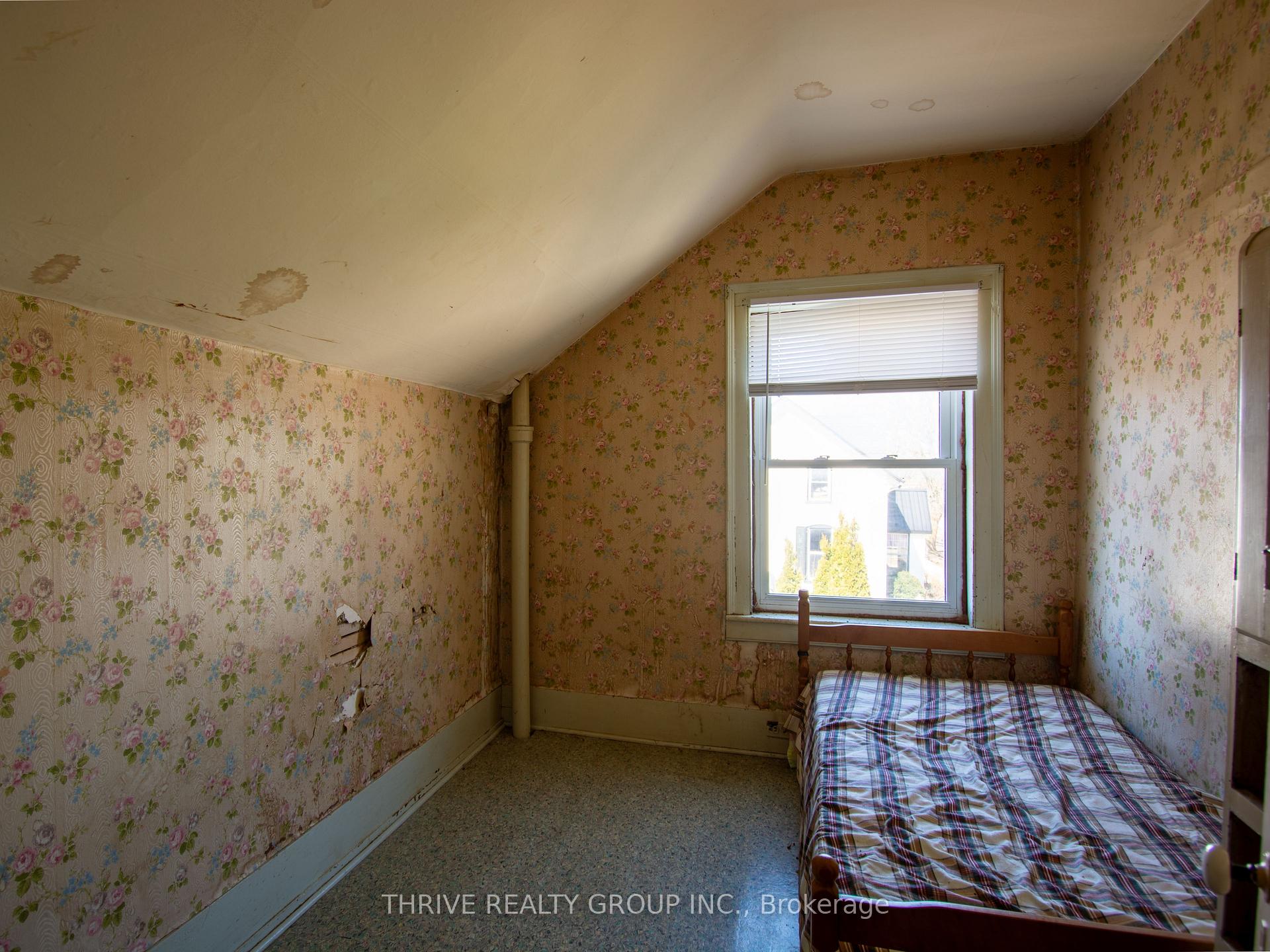 Photo 10 of 20 King Street N, South Huron, Stephen — HOMEH