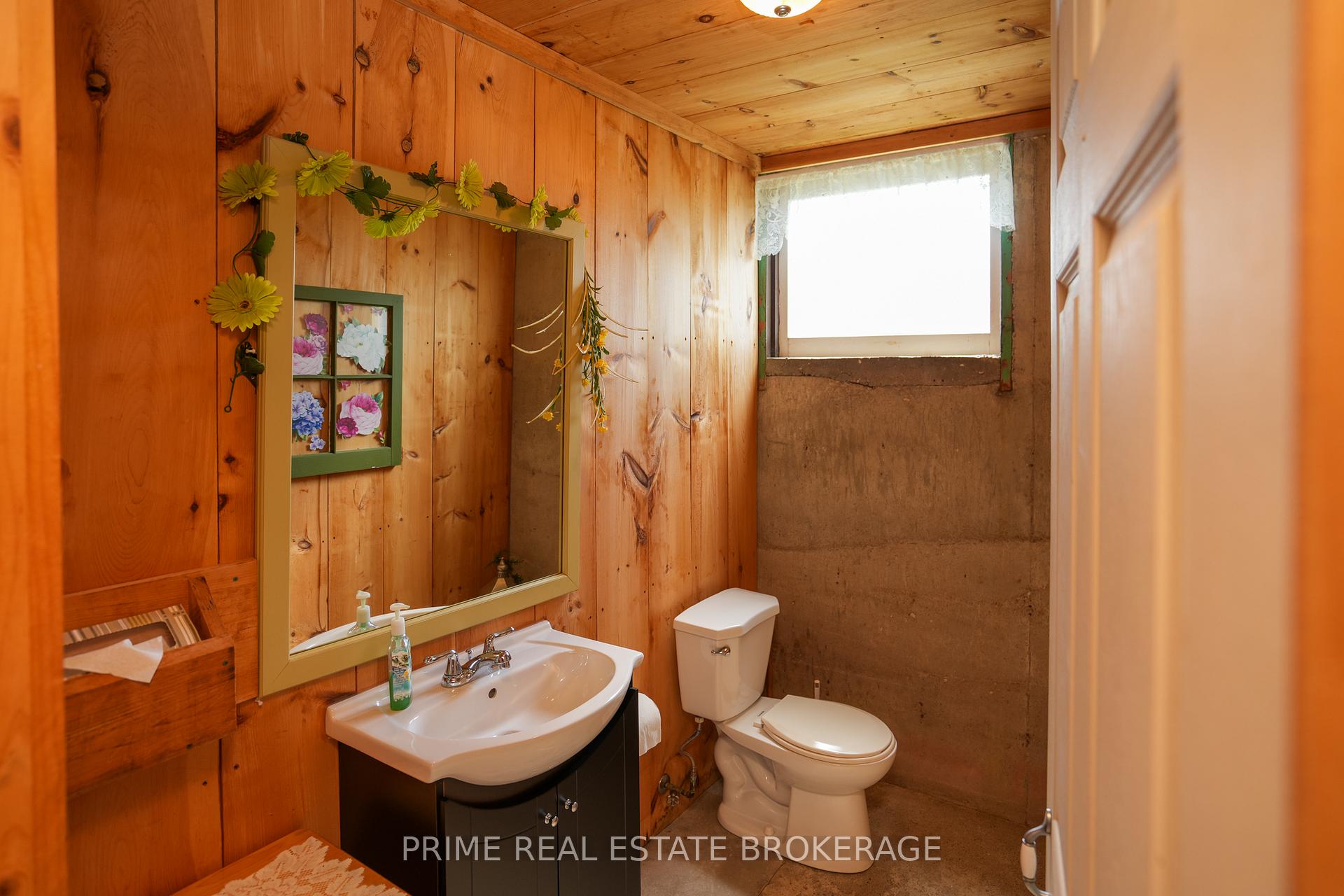 Photo 46 of 69395 Eagleson Line, South Huron, Stephen — HOMEH