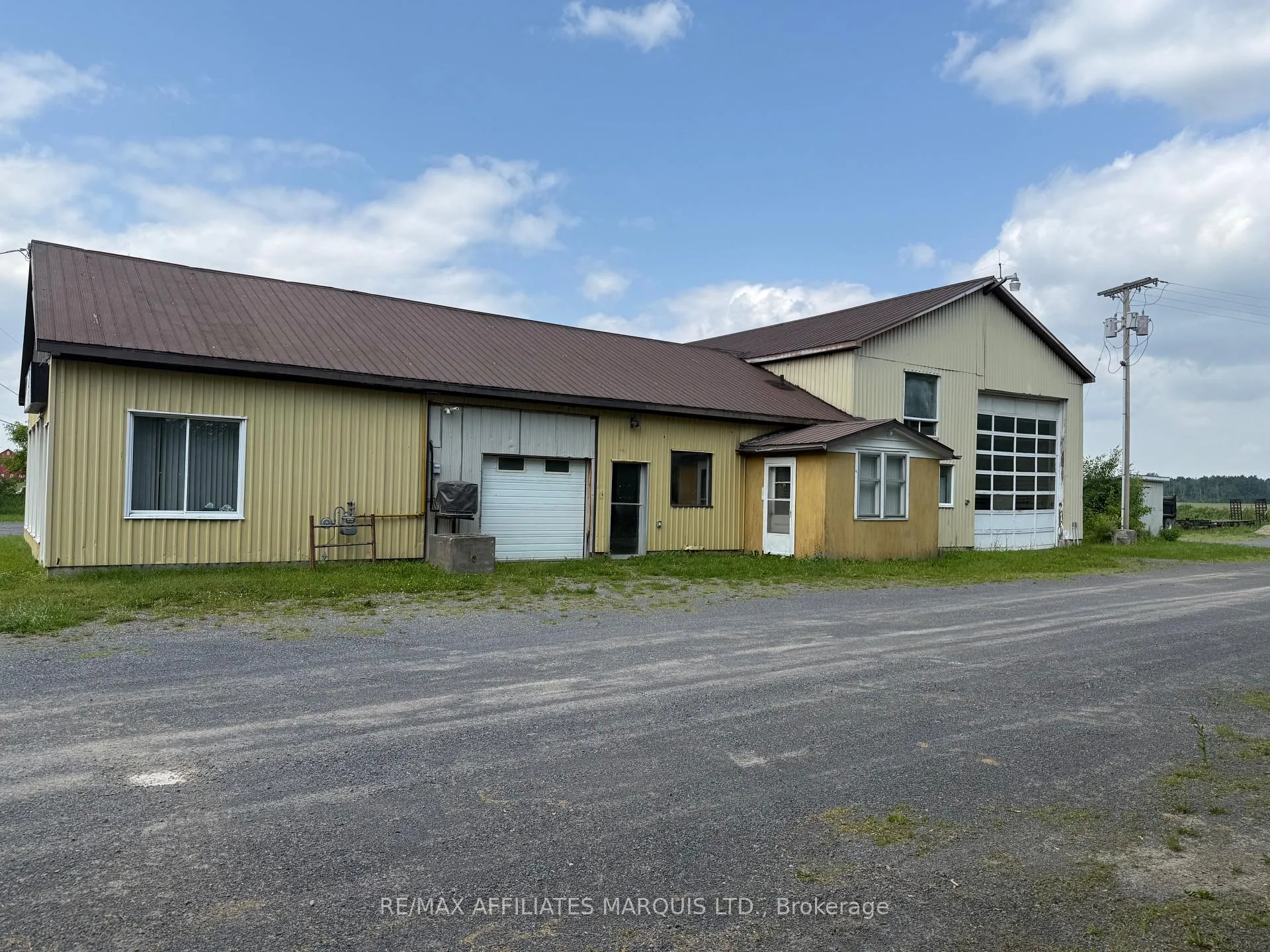 Photo 9 of 17295 Valade Road, South Stormont, South Stormont (Cornwall) Twp — HOMEH
