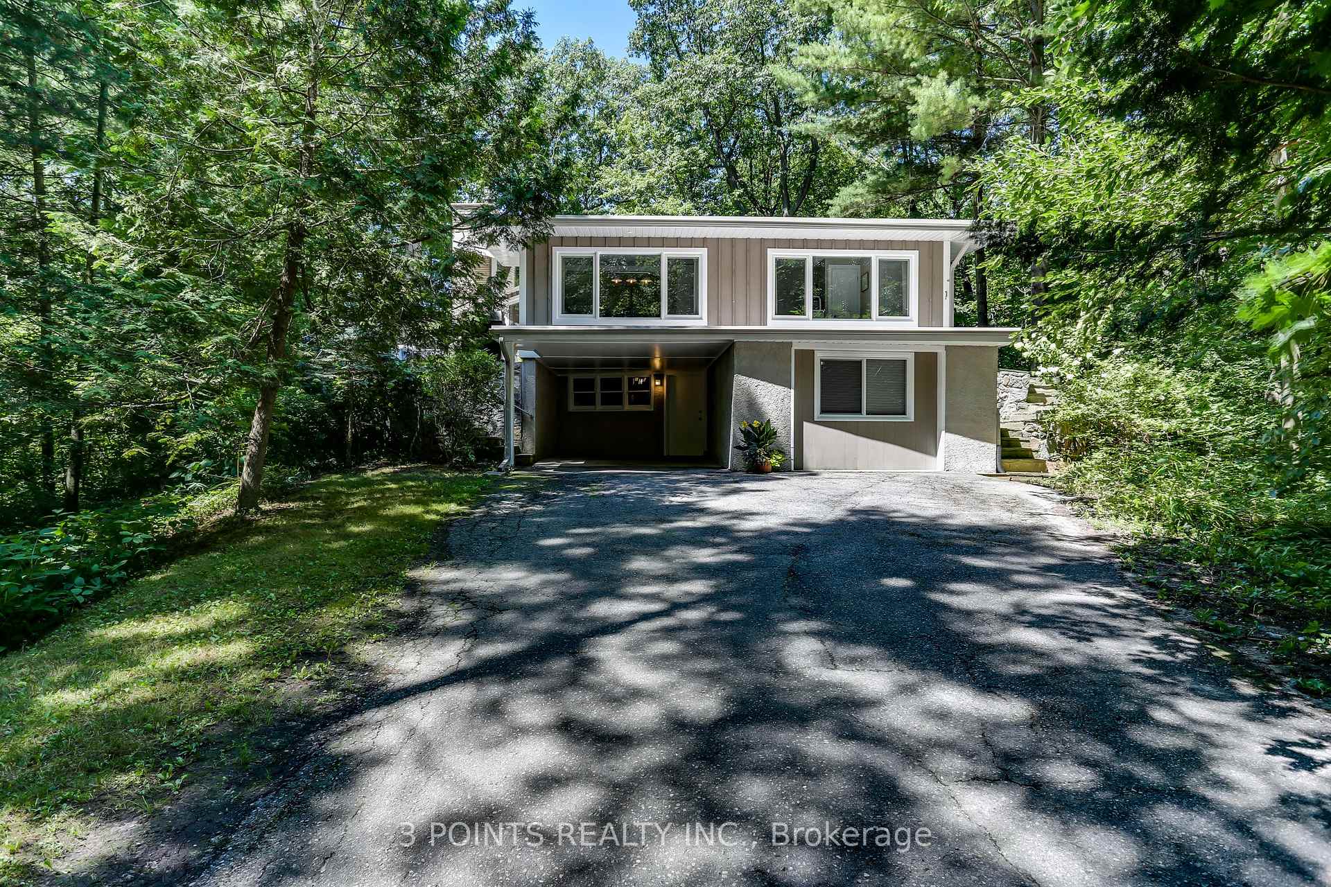 Photo 4 of 4 Frances Crescent, South Huron, Stephen — HOMEH