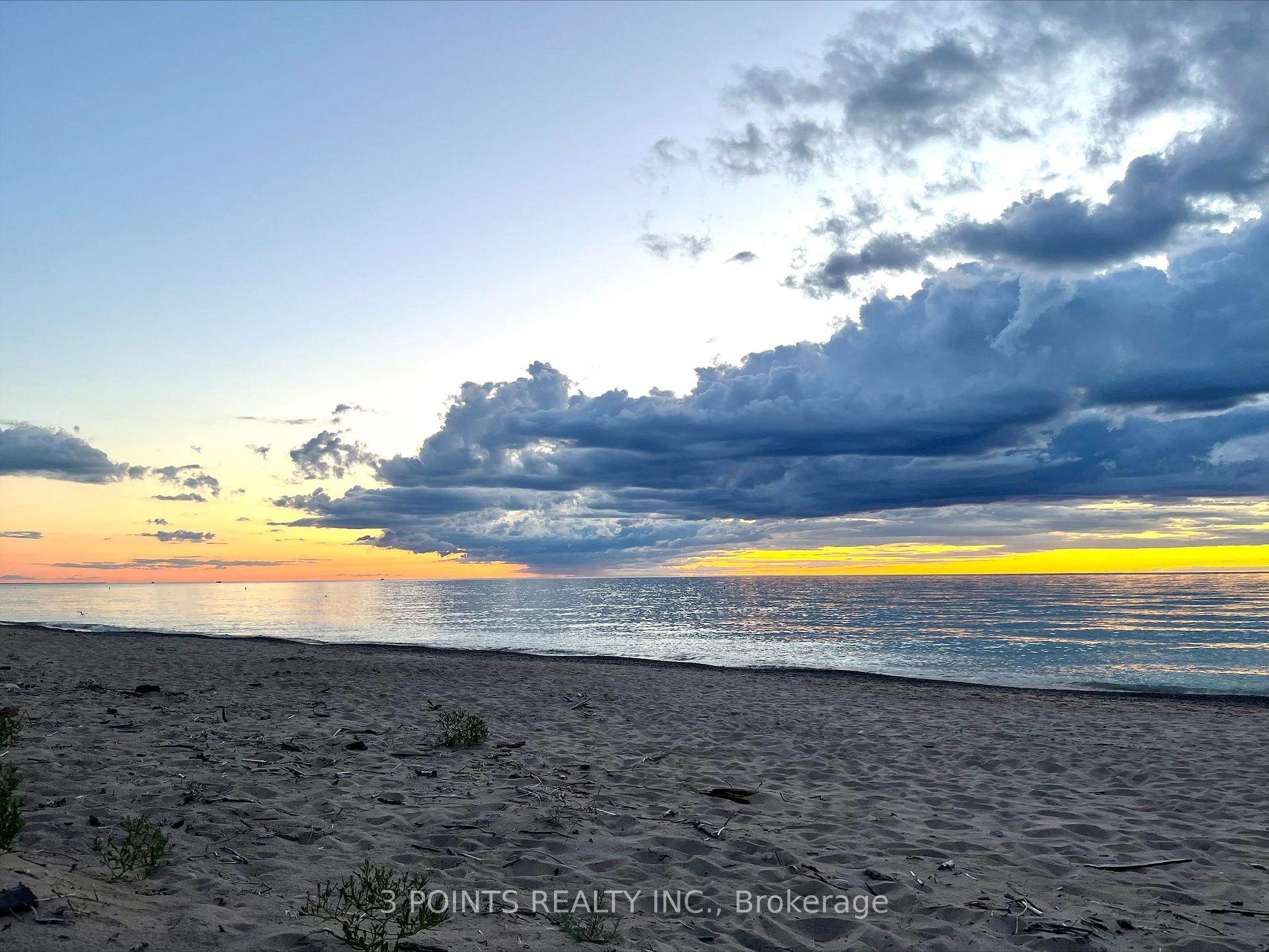Photo 8 of 4 Frances Crescent, South Huron, Stephen — HOMEH