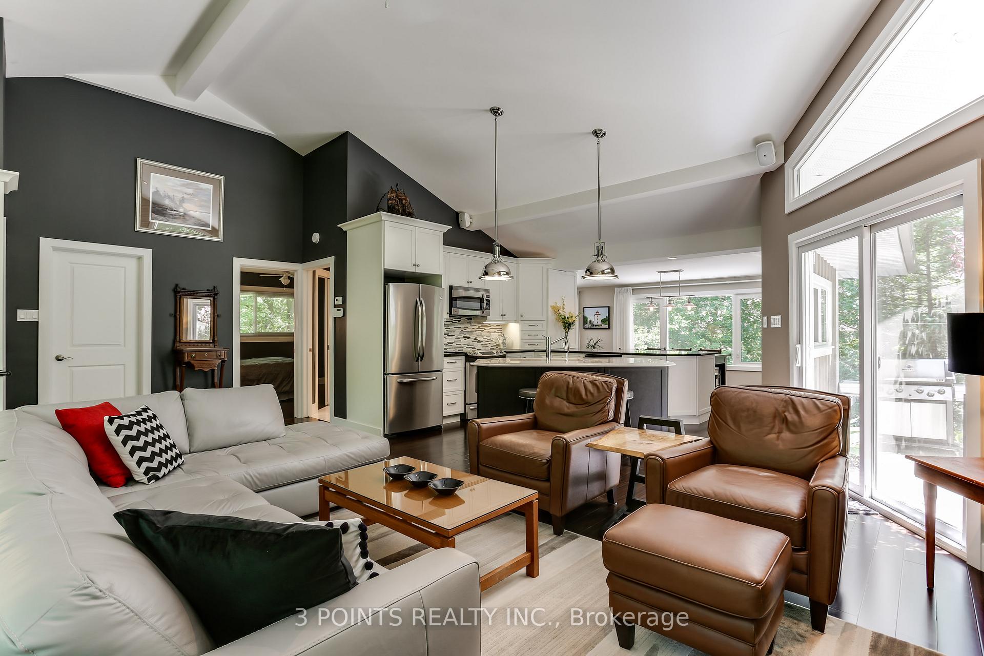 Photo 13 of 4 Frances Crescent, South Huron, Stephen — HOMEH