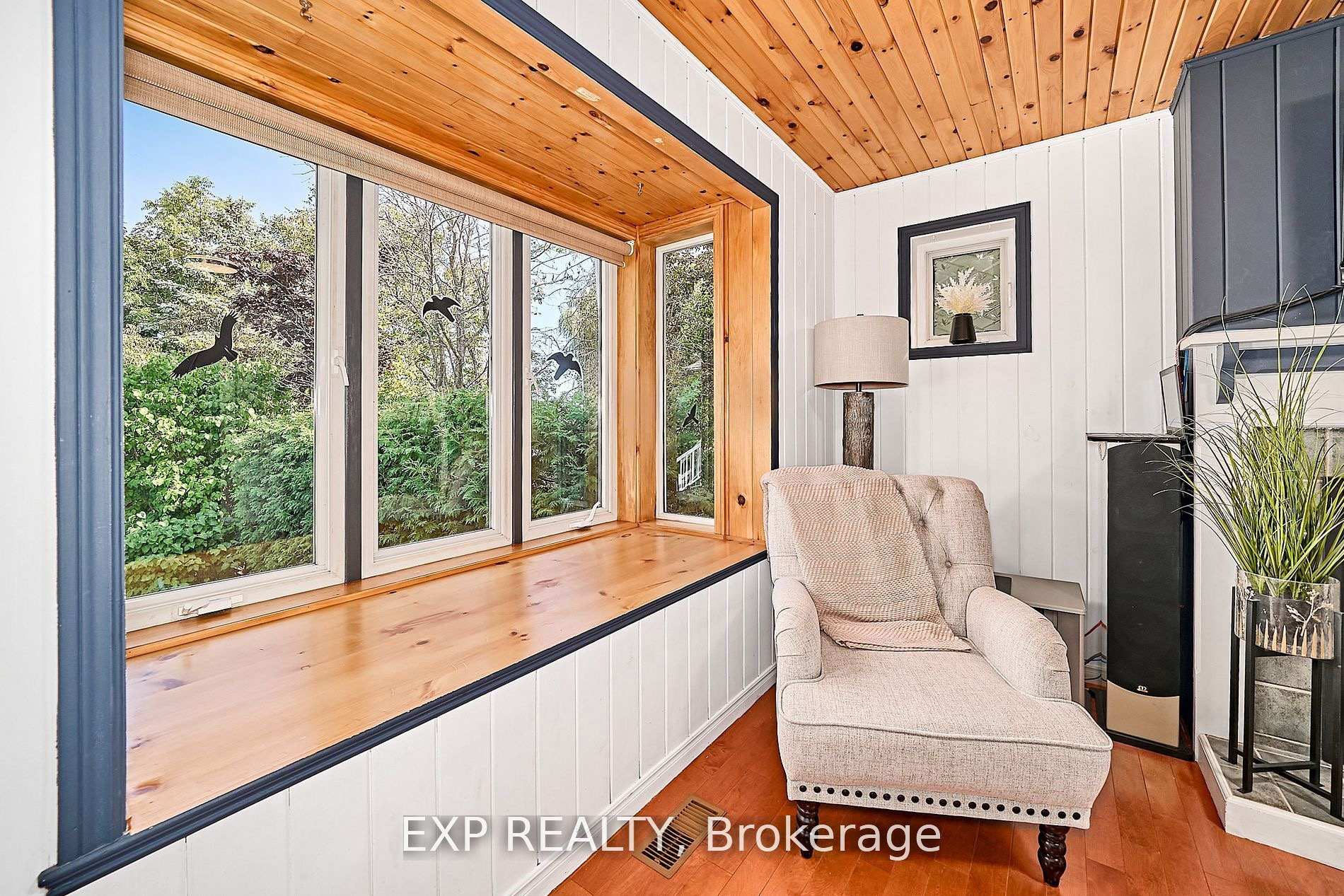 Photo 9 of 147 Aldred Drive, Scugog, Port Perry — HOMEH