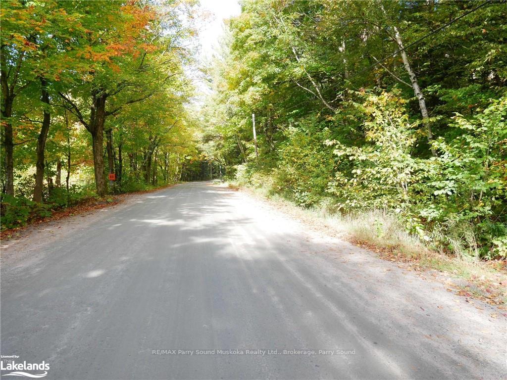 Photo 3 of 64 Nipissing Road, Seguin — HOMEH