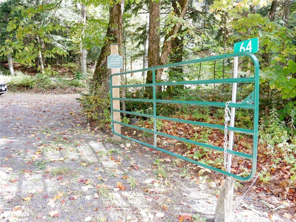 Photo 4 of 64 Nipissing Road, Seguin — HOMEH
