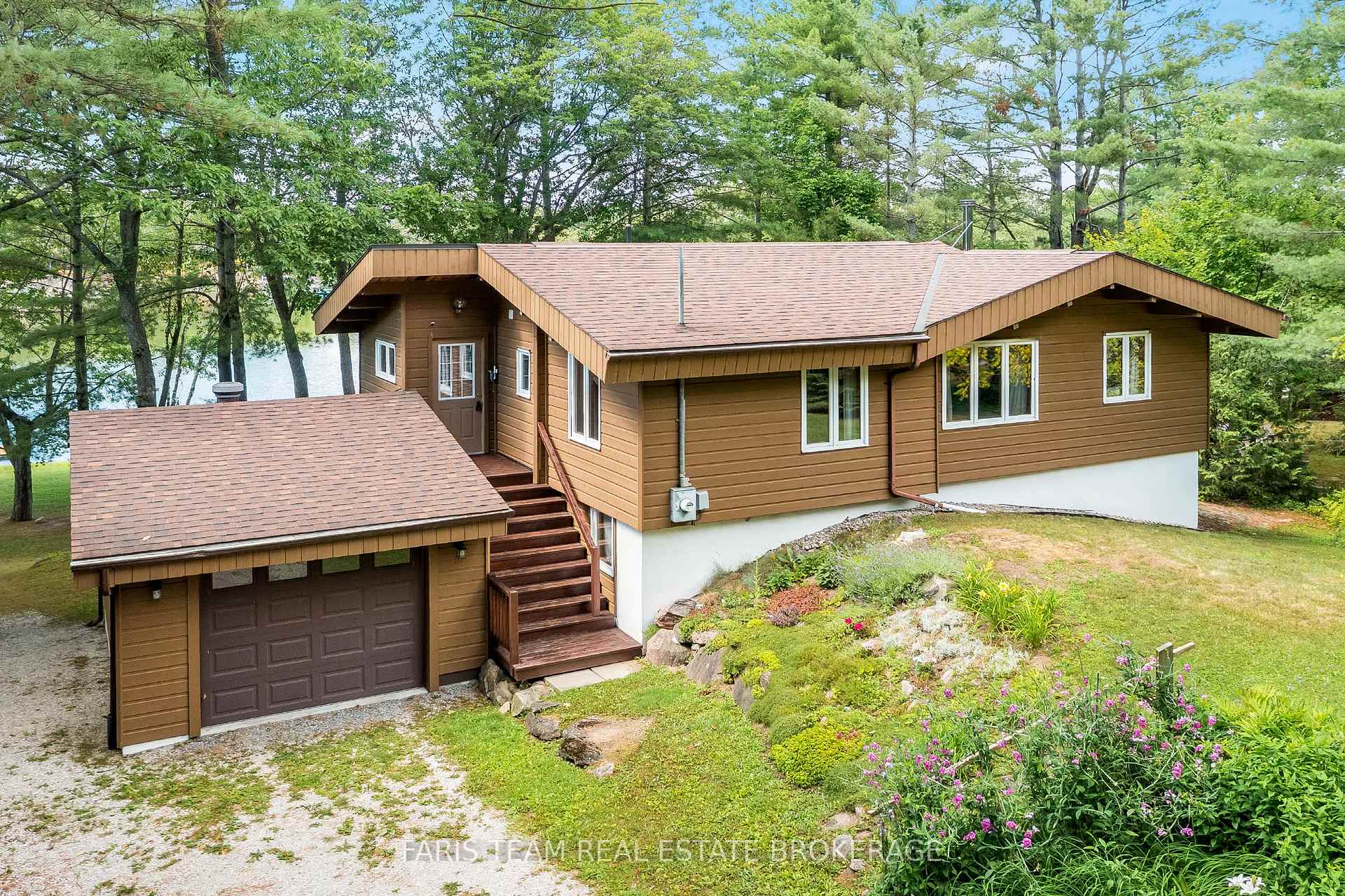 Photo 1 of 7652 South River Road, Severn, Washago — HOMEH