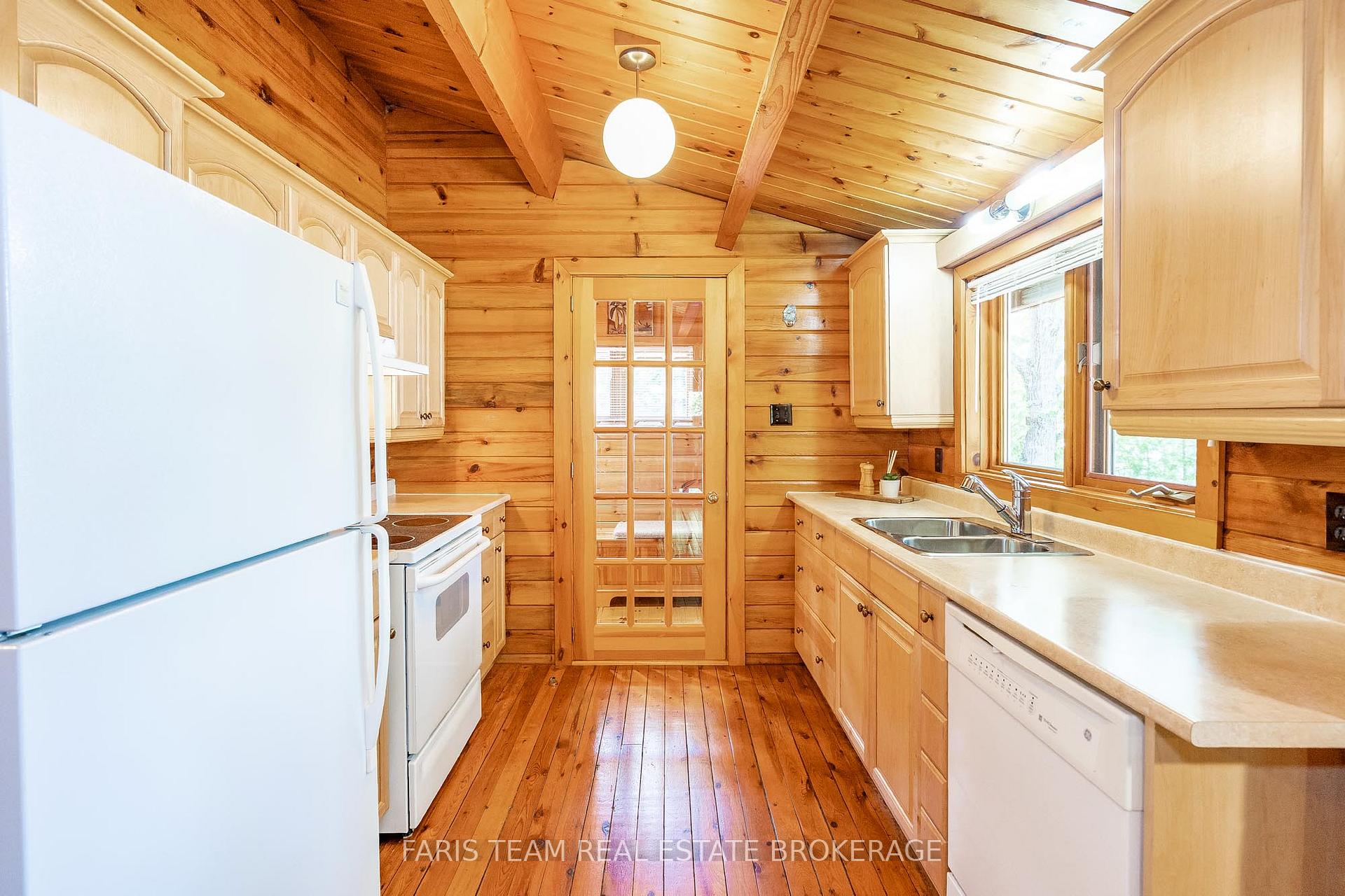 Photo 3 of 7652 South River Road, Severn, Washago — HOMEH