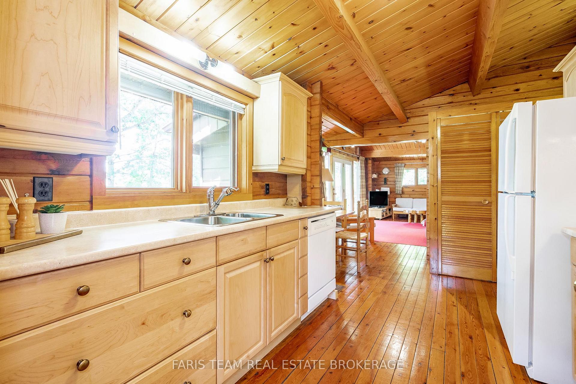 Photo 5 of 7652 South River Road, Severn, Washago — HOMEH