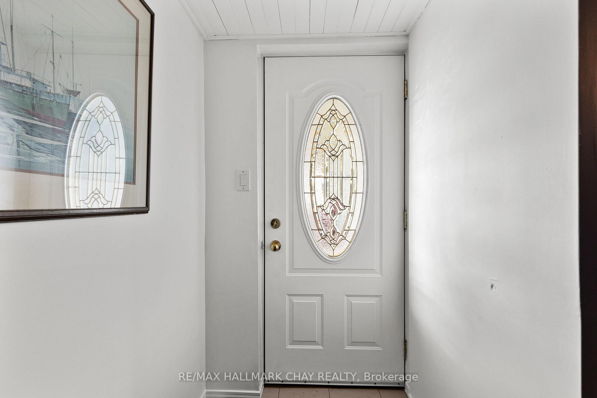 Photo 3 of 3194 Shoreview Drive, Severn, Rural Severn — HOMEH