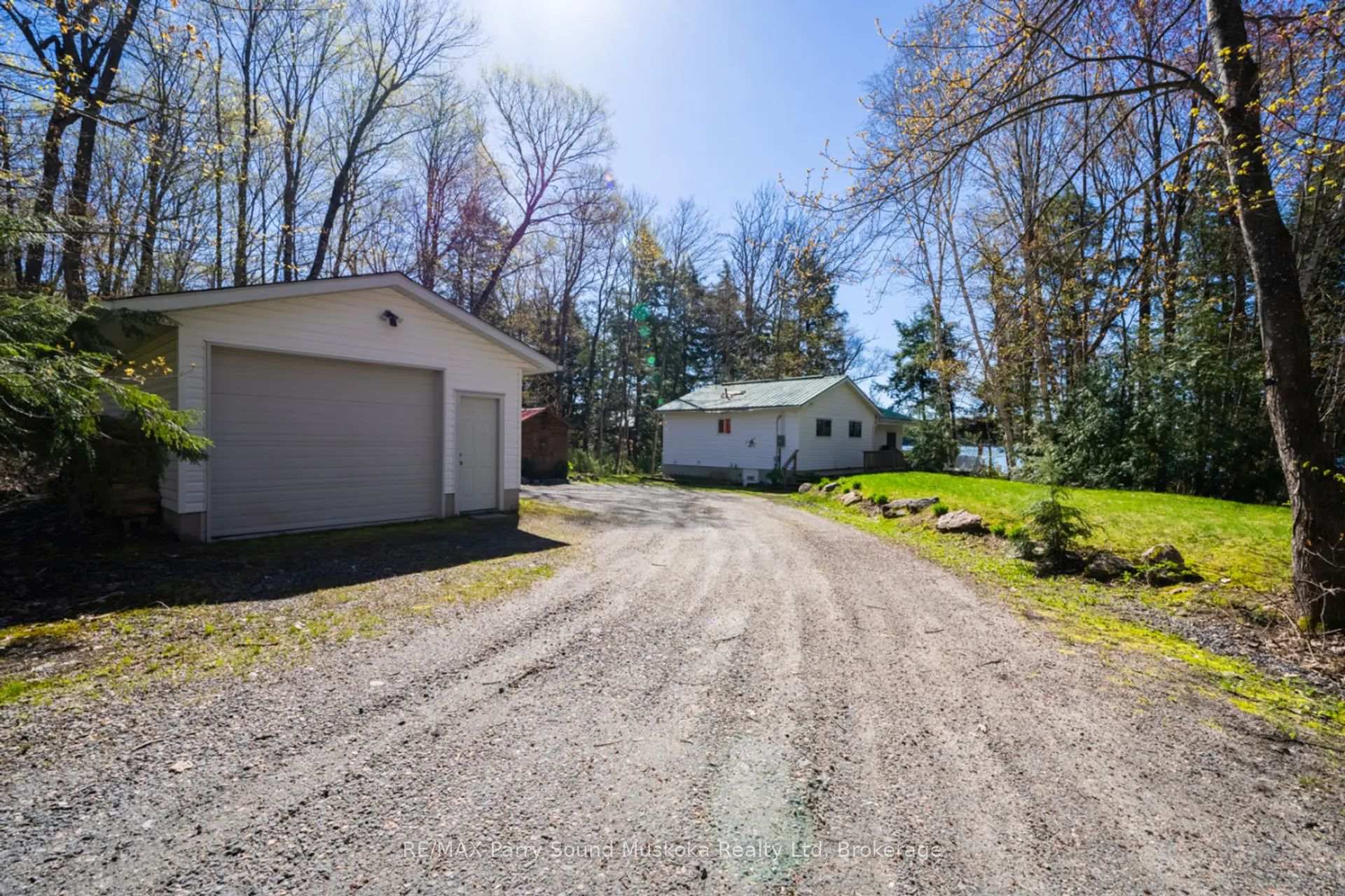 Photo 23 of 99 Sugar Lake Road, Seguin — HOMEH