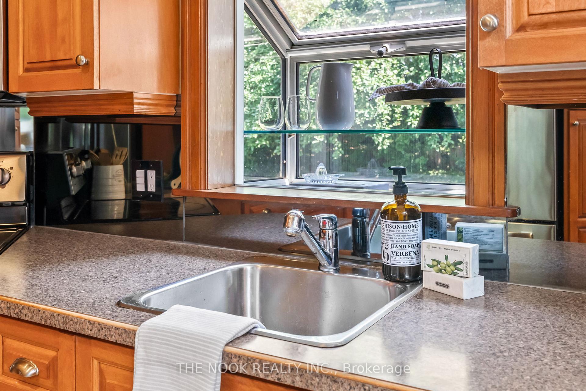 Photo 24 of 385 Fralicks Beach Road, Scugog, Rural Scugog — HOMEH