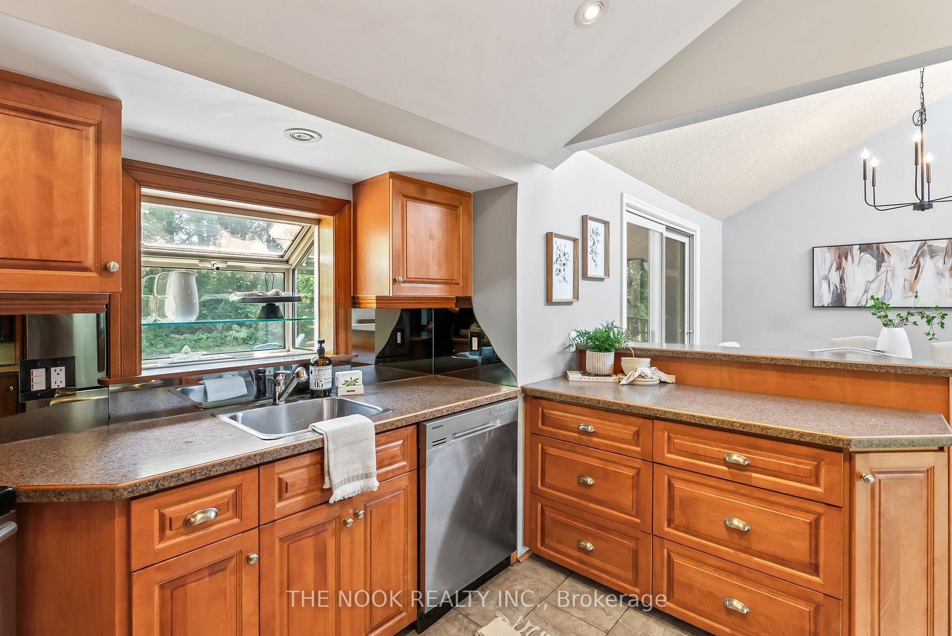 Photo 25 of 385 Fralicks Beach Road, Scugog, Rural Scugog — HOMEH