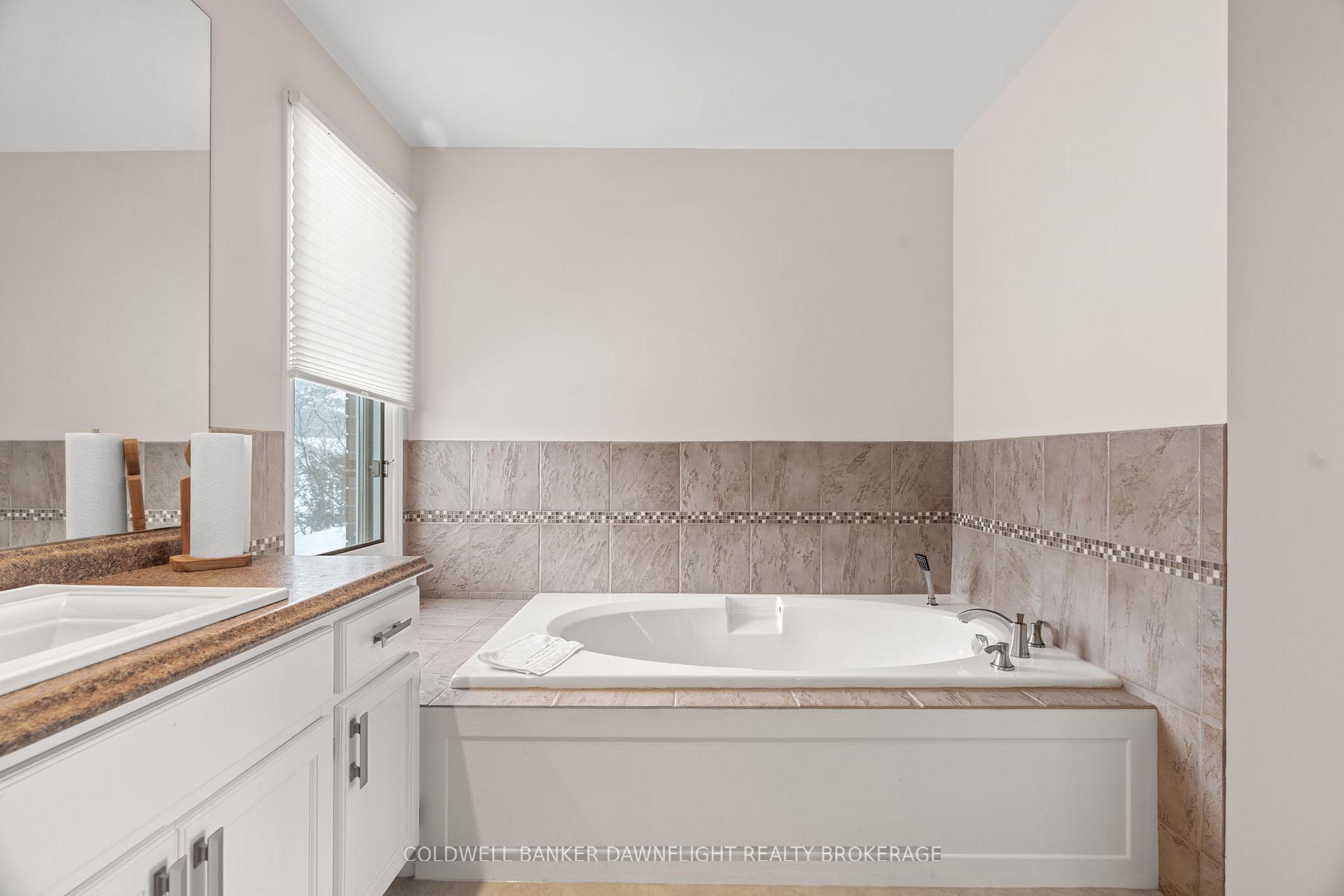 Photo 28 of 519 Edward Street, South Huron, Exeter — HOMEH