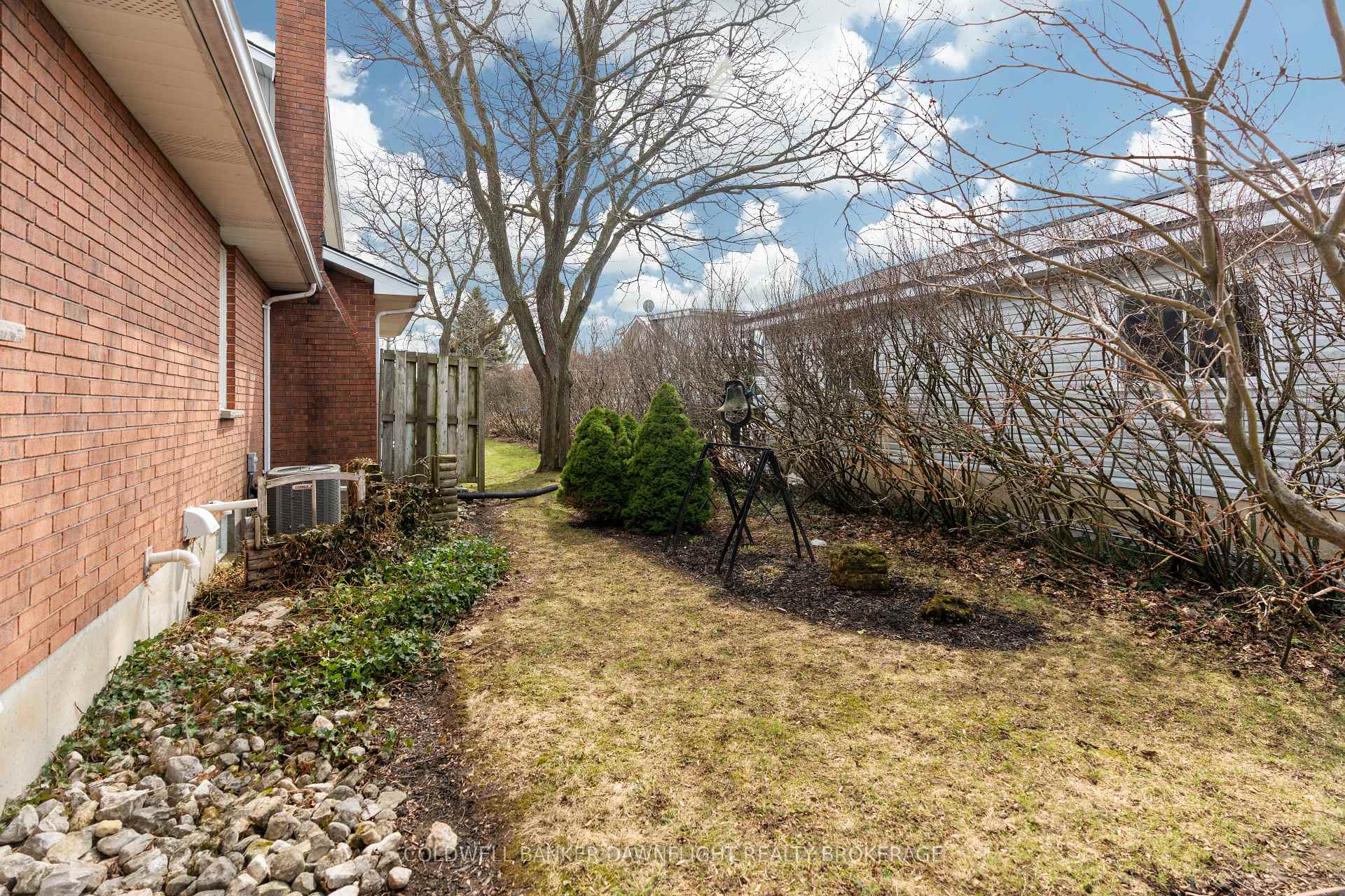 Photo 44 of 519 Edward Street, South Huron, Exeter — HOMEH