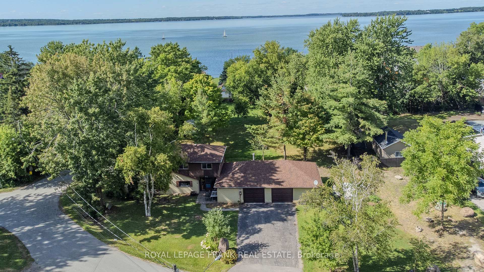 Photo 2 of 91 Centre Street, Scugog, Rural Scugog — HOMEH