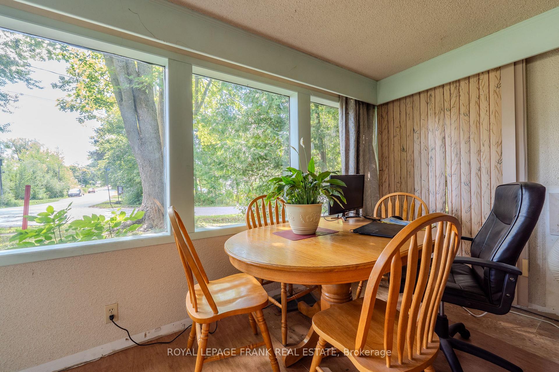 Photo 12 of 91 Centre Street, Scugog, Rural Scugog — HOMEH
