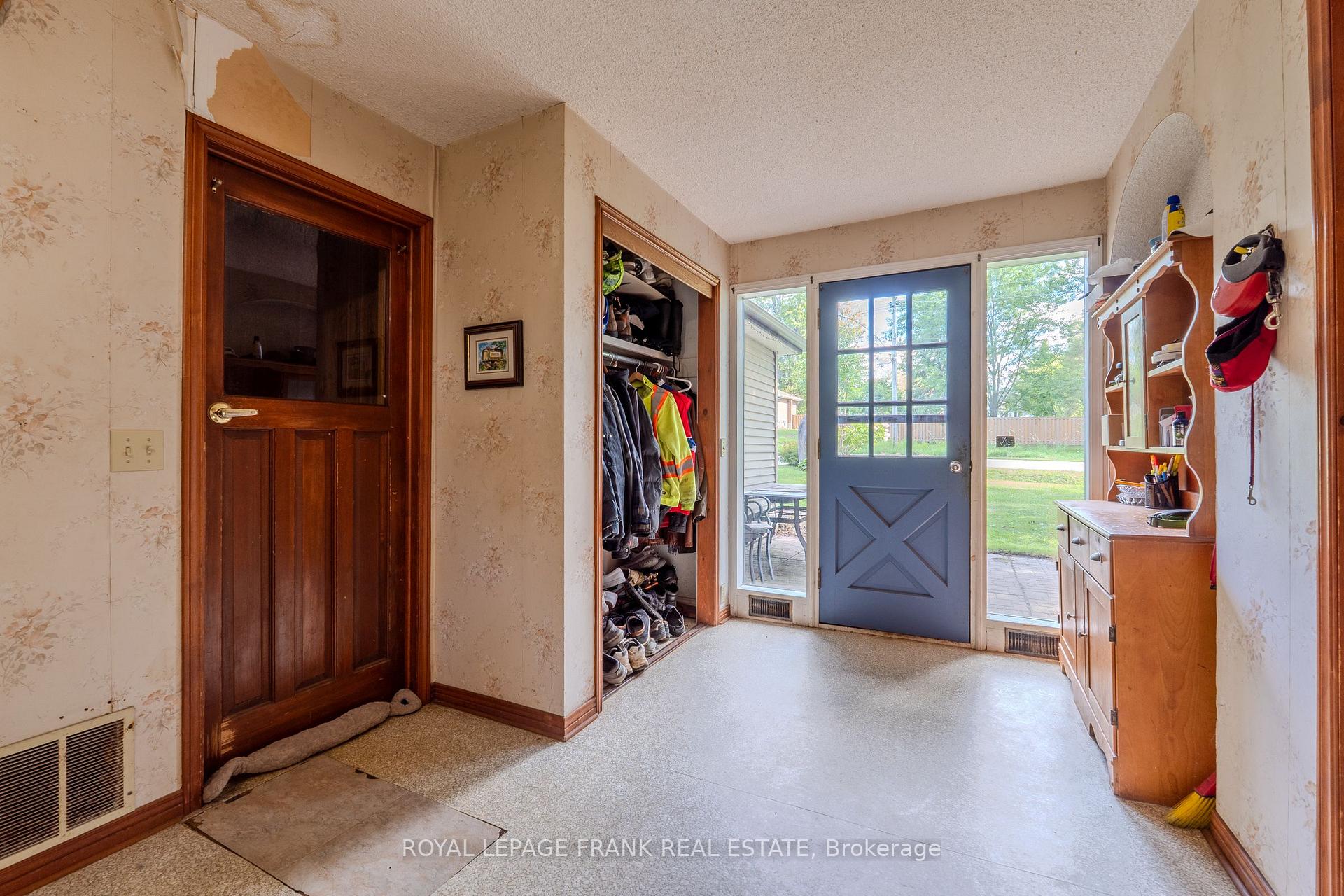 Photo 16 of 91 Centre Street, Scugog, Rural Scugog — HOMEH