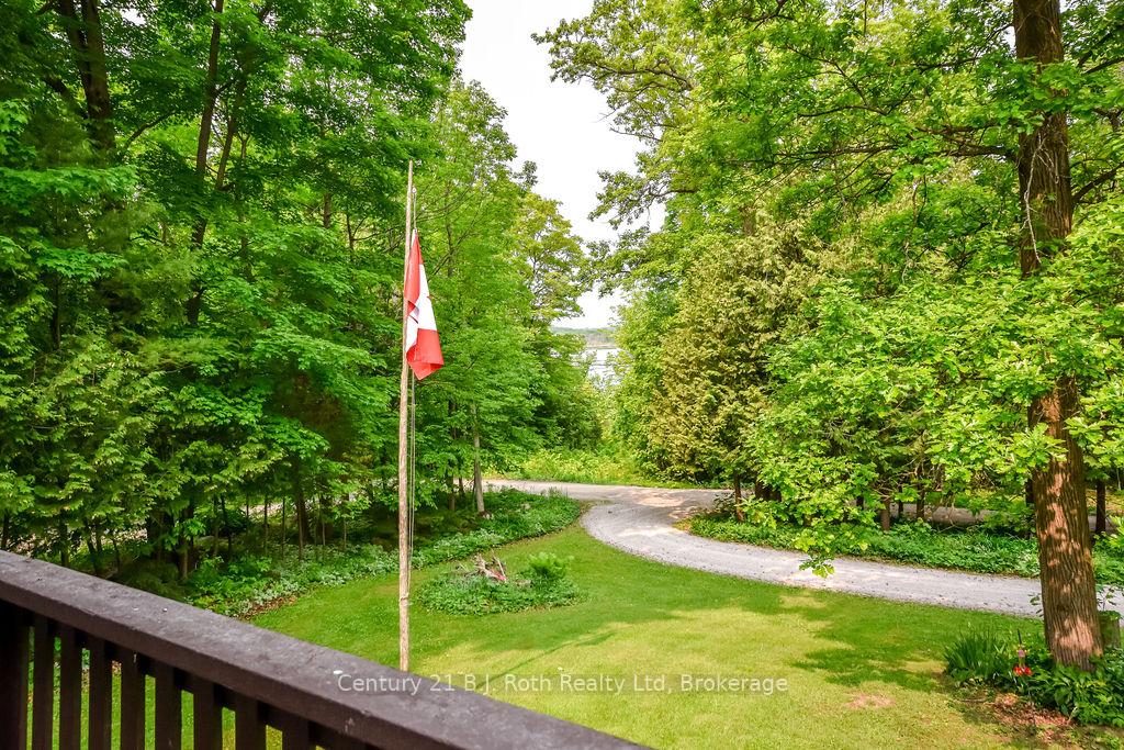 Photo 3 of 1755 Twin Oaks Crescent, Severn, Rural Severn — HOMEH