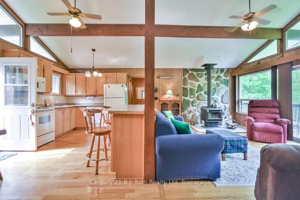 Photo 19 of 1755 Twin Oaks Crescent, Severn, Rural Severn — HOMEH