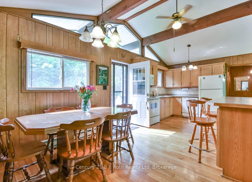 Photo 20 of 1755 Twin Oaks Crescent, Severn, Rural Severn — HOMEH