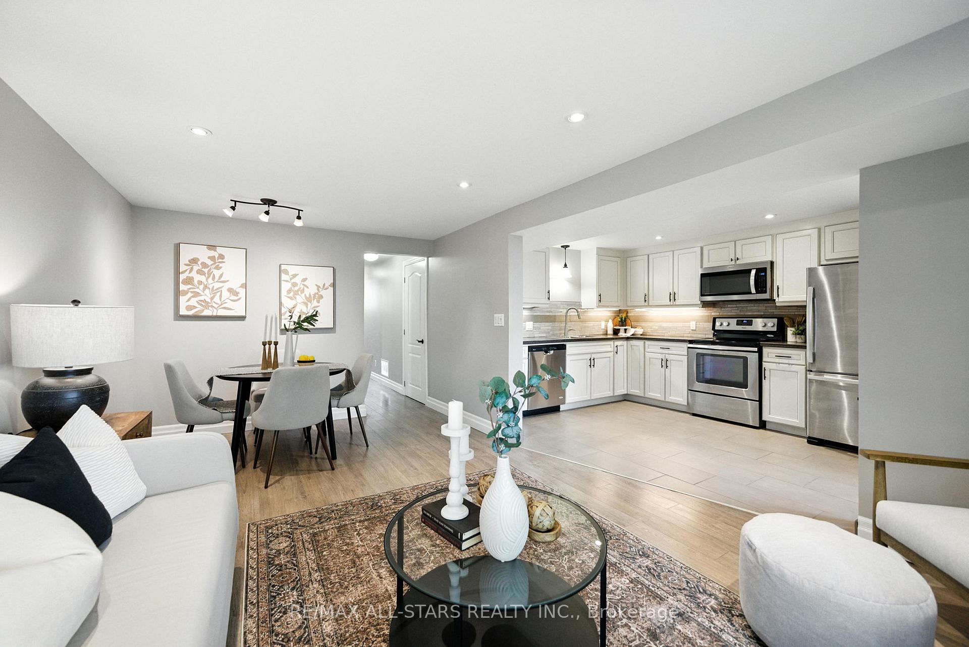 Photo 13 of 3 Lakeview Drive, Scugog, Port Perry — HOMEH