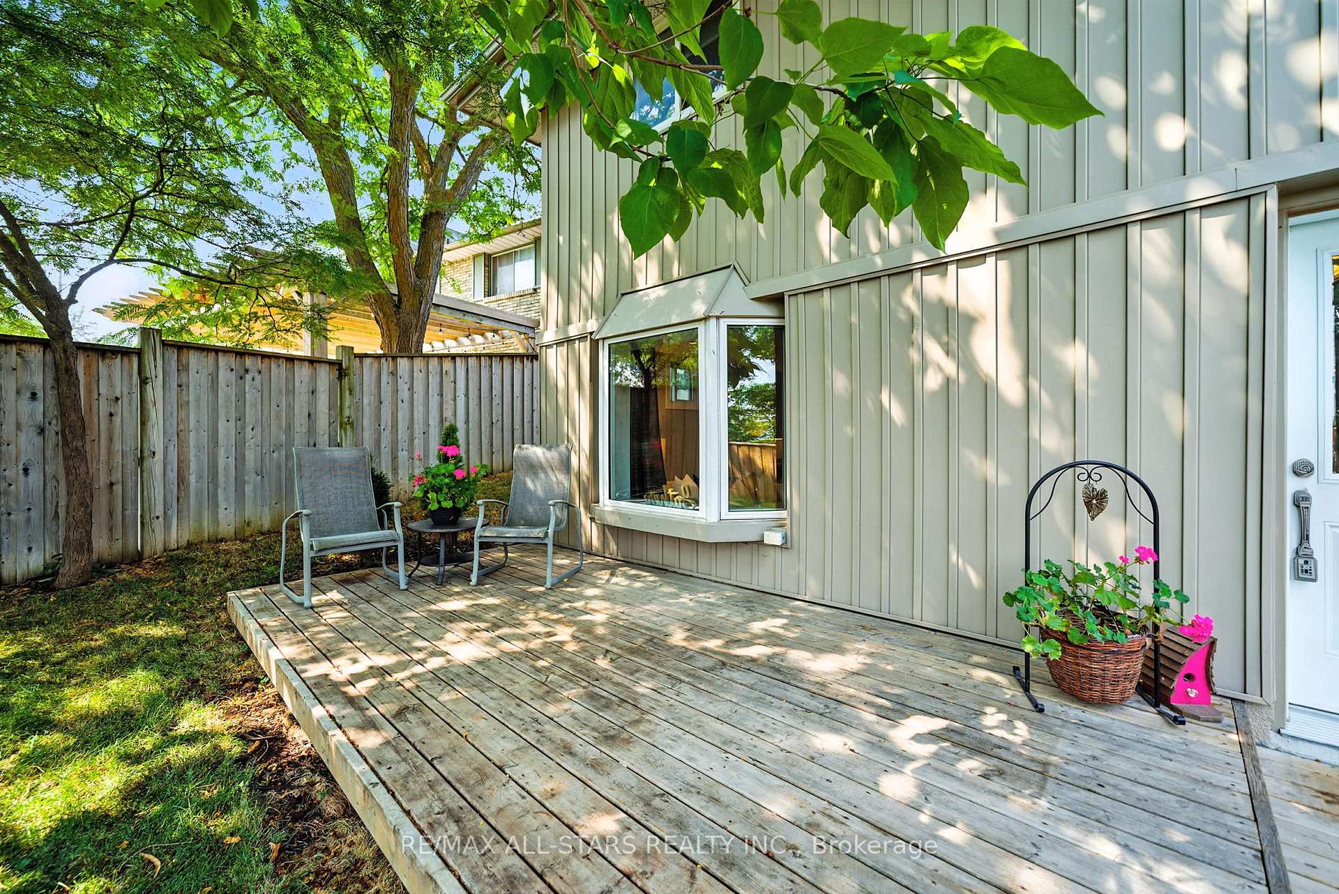 Photo 40 of 3 Lakeview Drive, Scugog, Port Perry — HOMEH