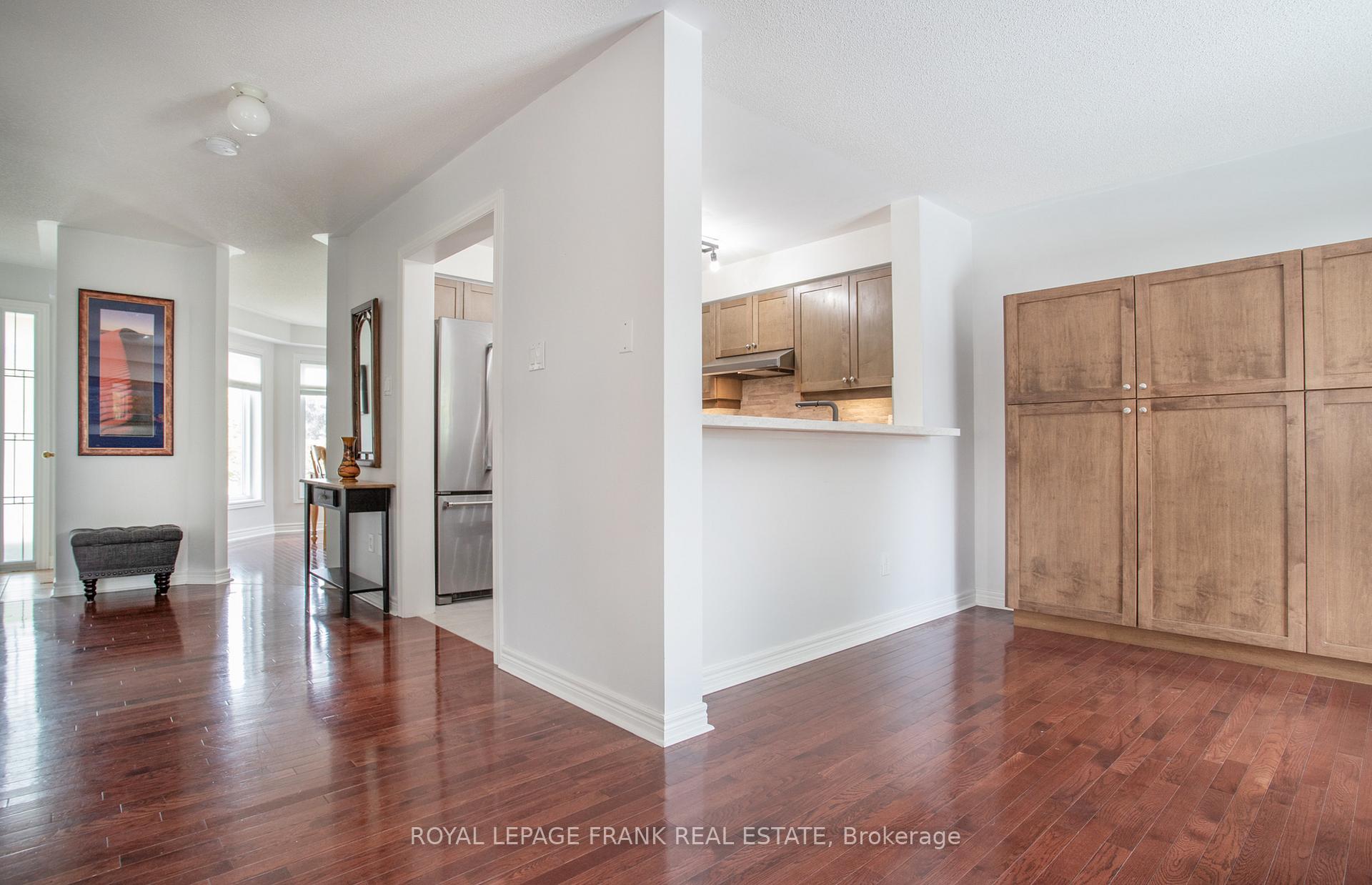 Photo 11 of 310 Major Street, Scugog, Port Perry — HOMEH