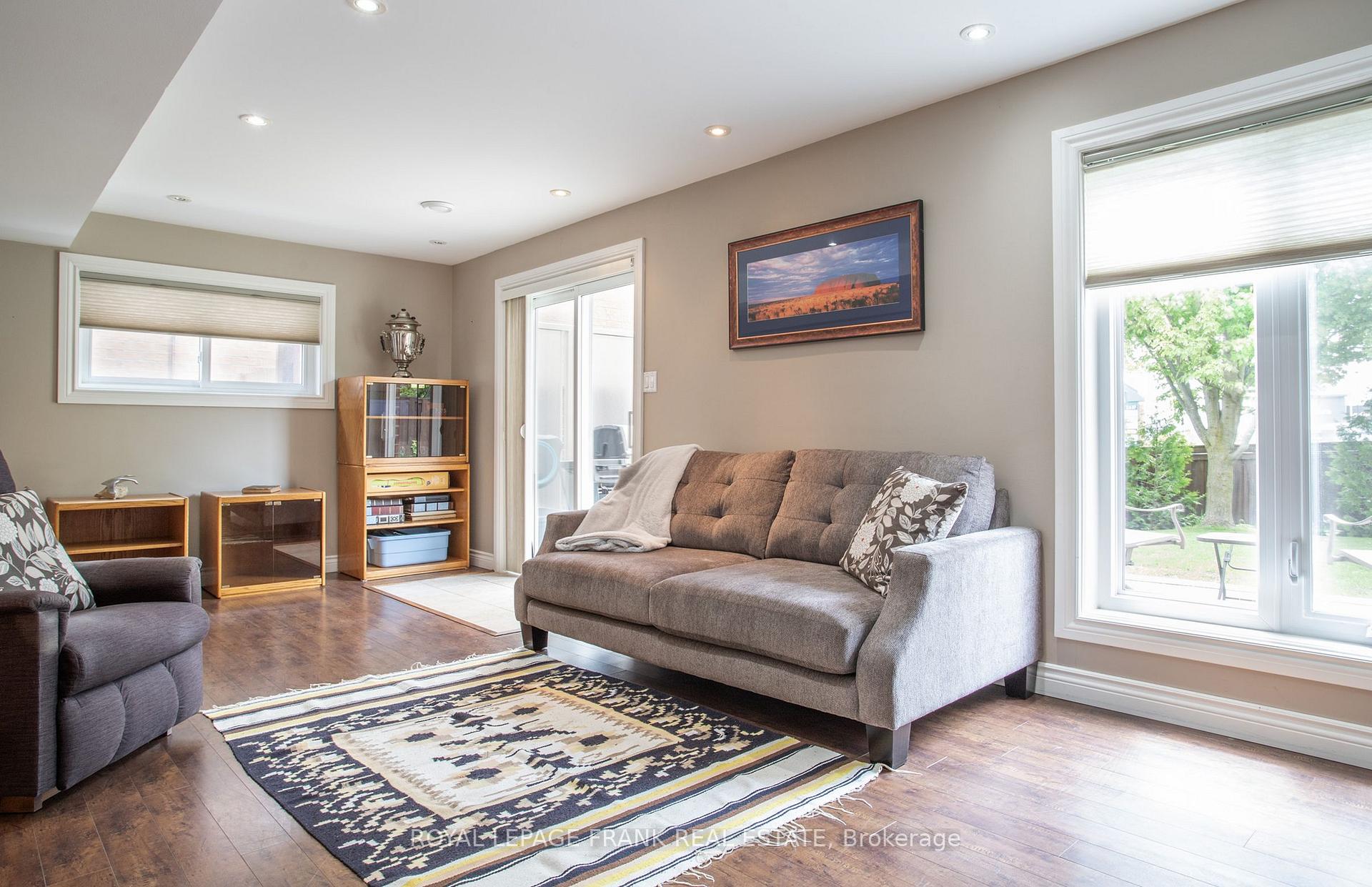 Photo 31 of 310 Major Street, Scugog, Port Perry — HOMEH