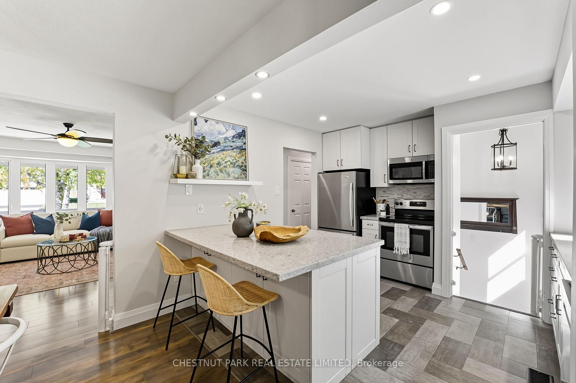 Photo 11 of 464 Balsam Street, Scugog, Port Perry — HOMEH