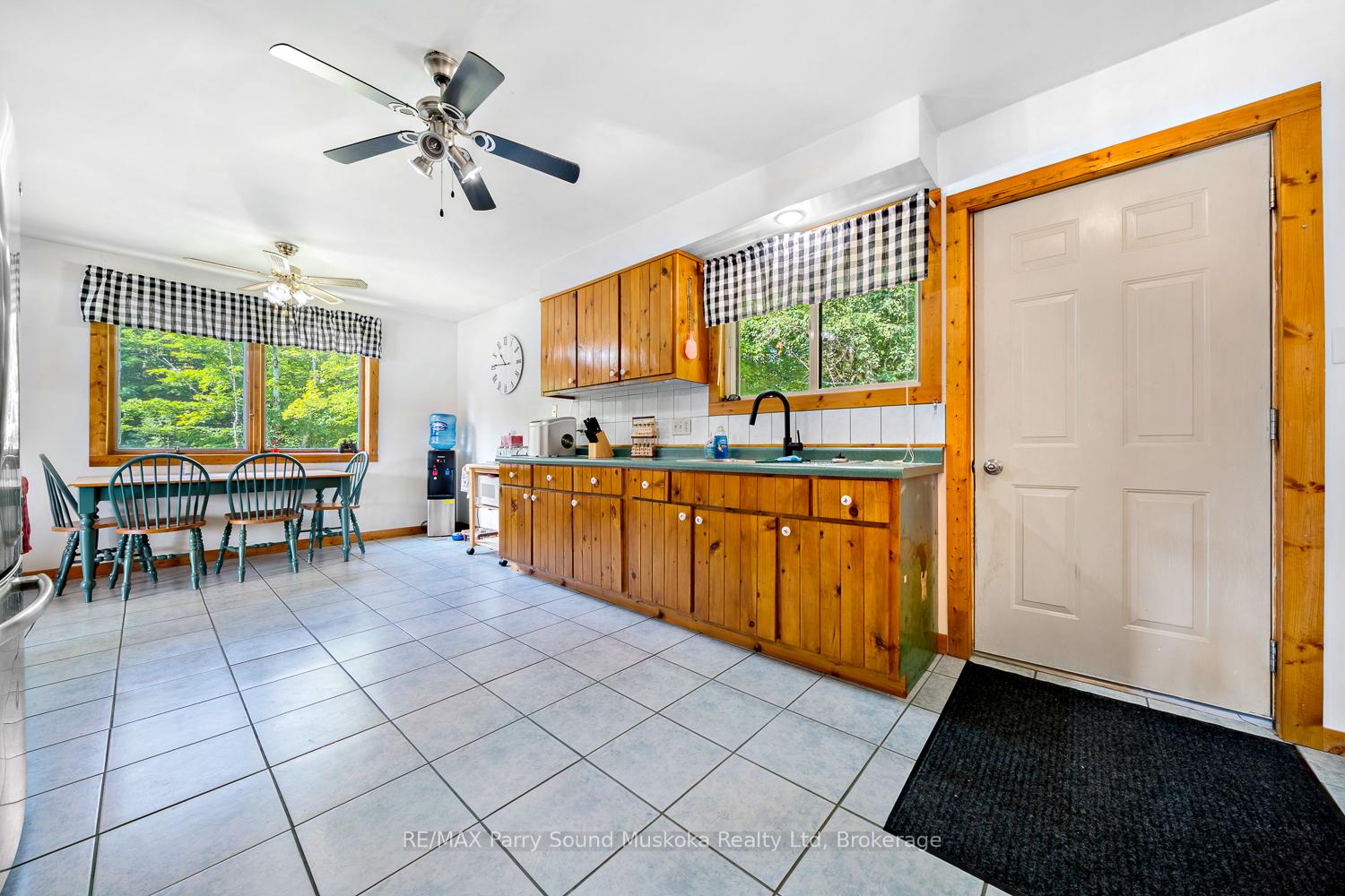 Photo 9 of 367 Marshall Road, Seguin — HOMEH