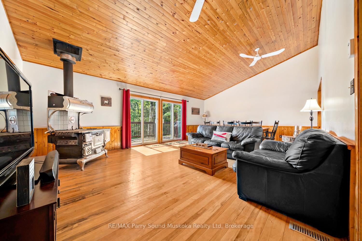 Photo 16 of 367 Marshall Road, Seguin — HOMEH