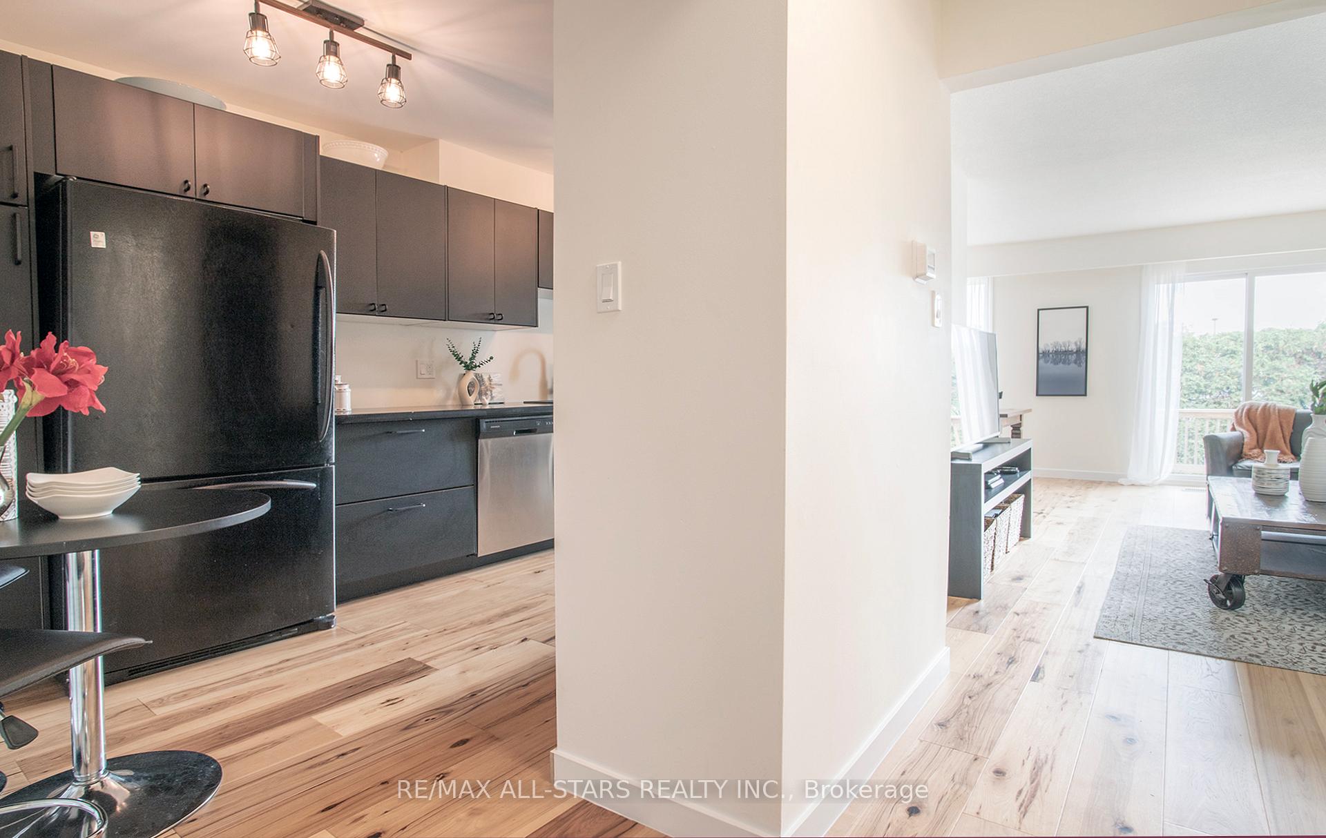 Photo 4 of 491 Mcdonald Street, Scugog, Port Perry — HOMEH