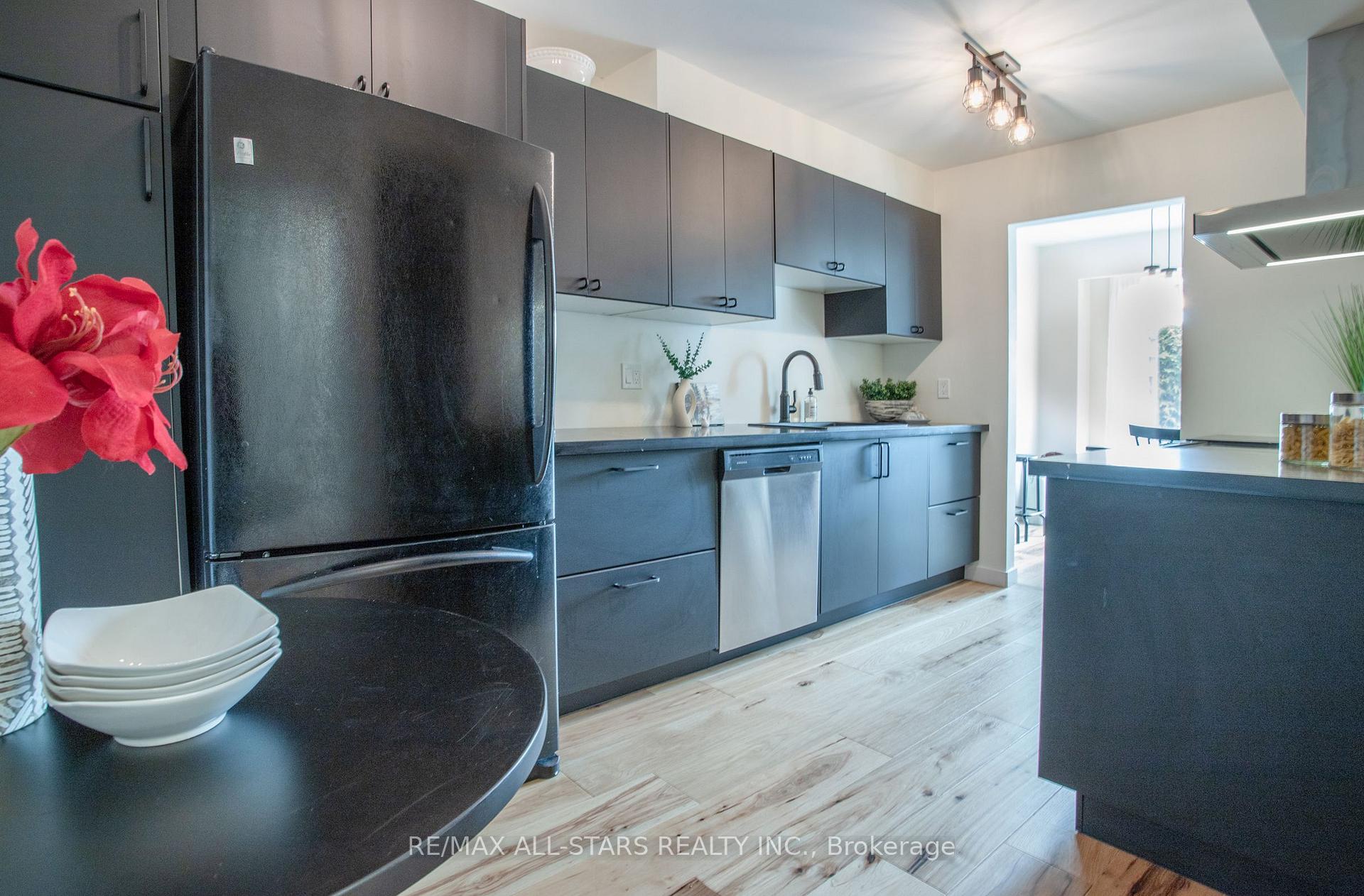 Photo 6 of 491 Mcdonald Street, Scugog, Port Perry — HOMEH