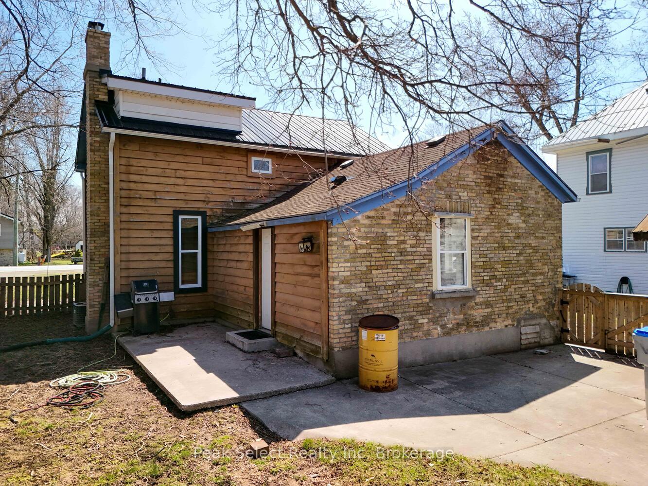 Photo 12 of 70393 Road 164, South Huron, Usborne — HOMEH