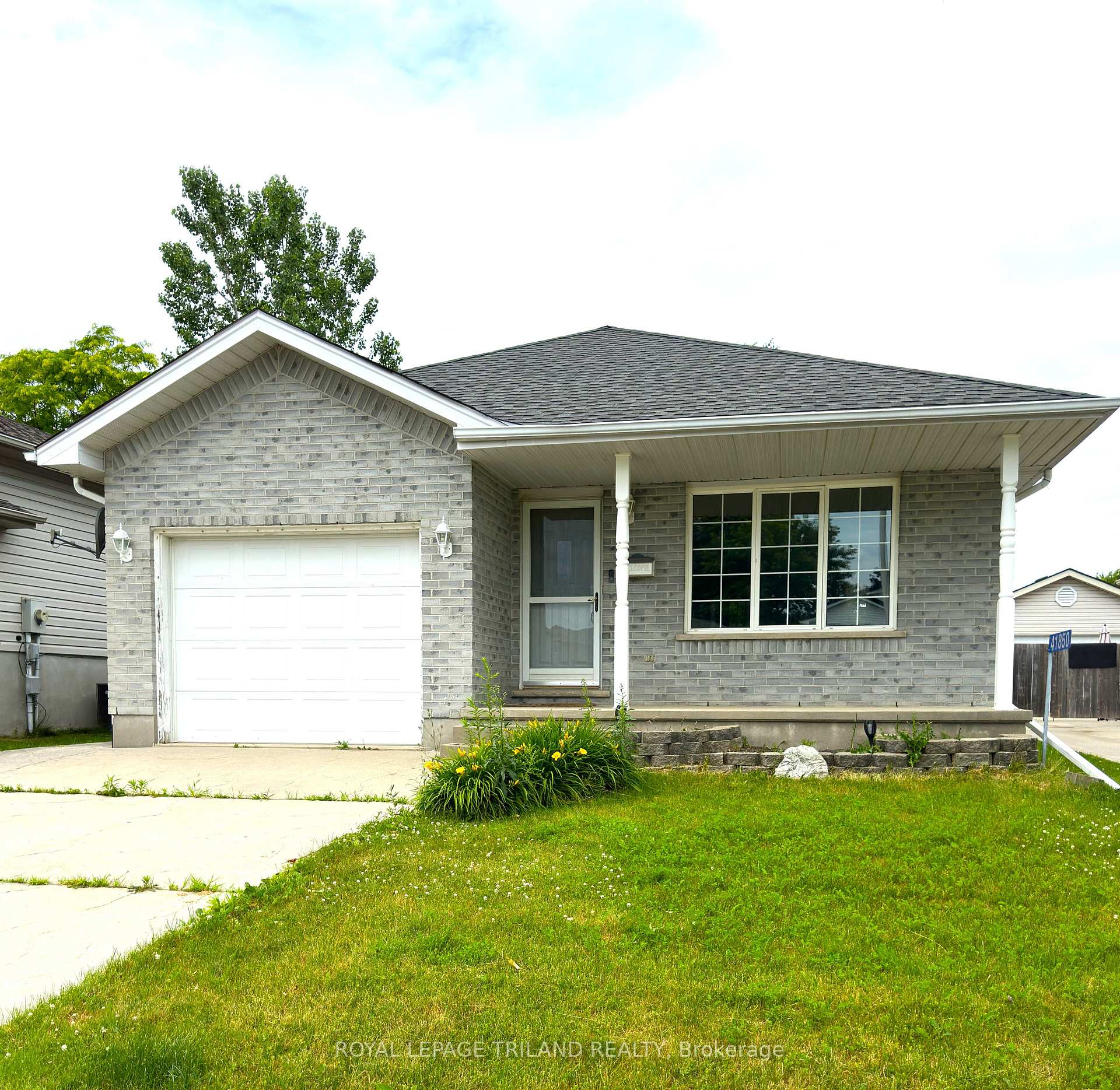 Photo 1 of 41850 James Street, Southwold, Rural Southwold — HOMEH