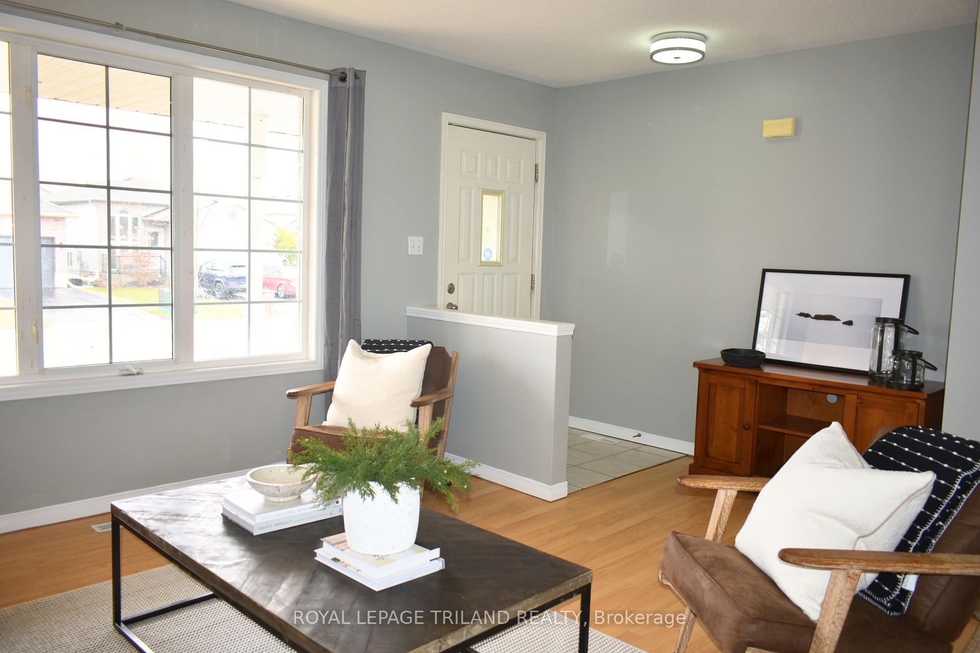 Photo 11 of 41850 James Street, Southwold, Rural Southwold — HOMEH