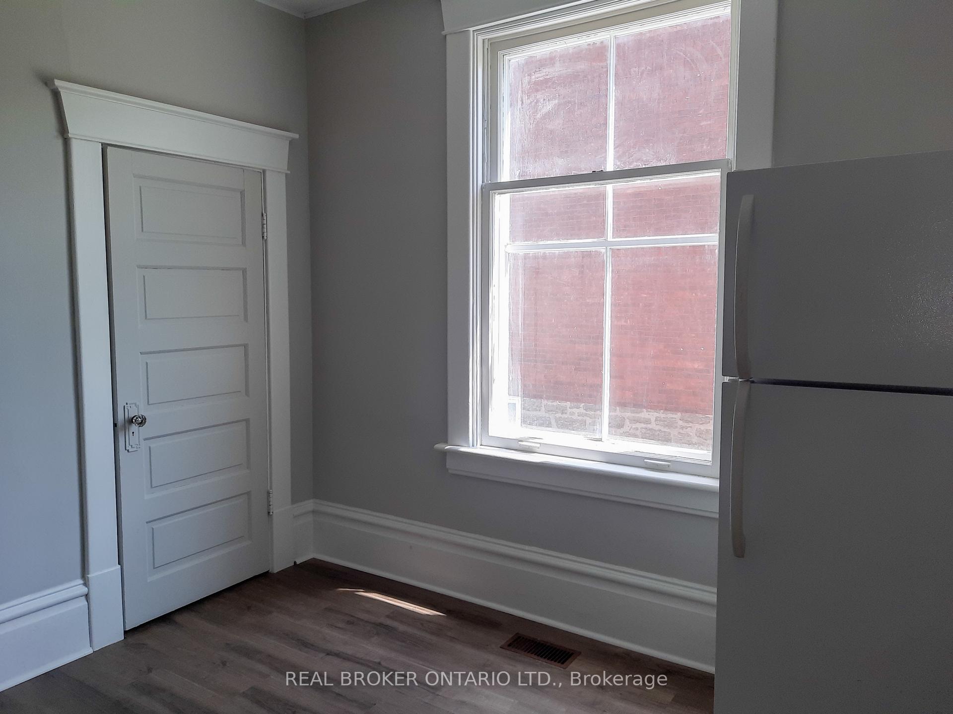 Photo 9 of 7 Montgomery Place, Smiths Falls — HOMEH