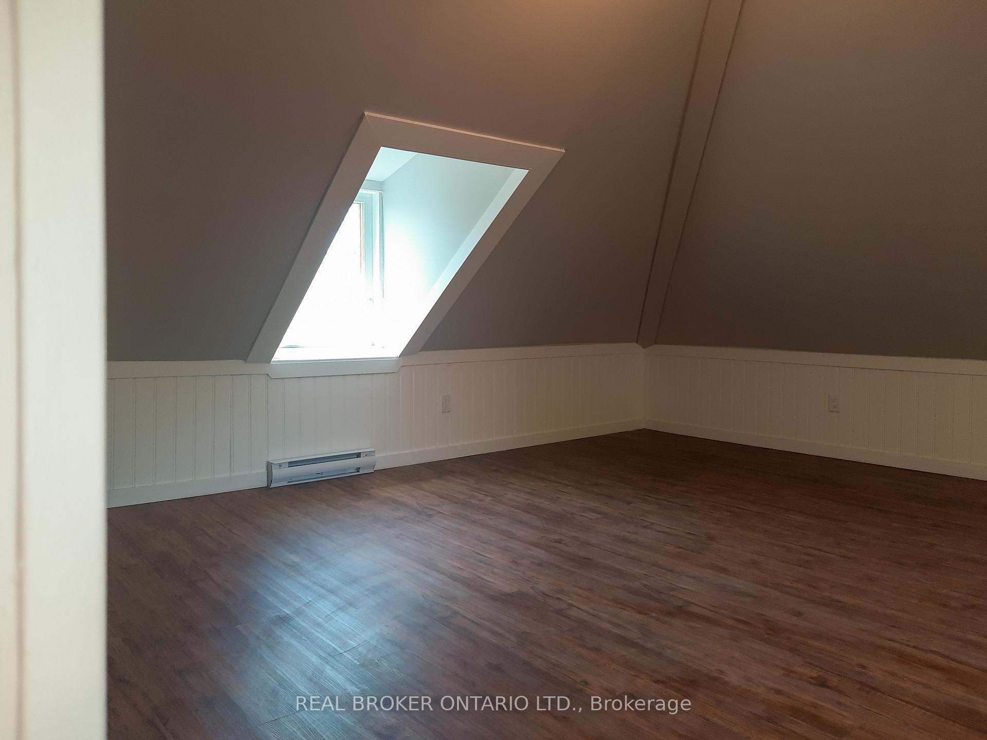Photo 11 of 7 Montgomery Place, Smiths Falls — HOMEH