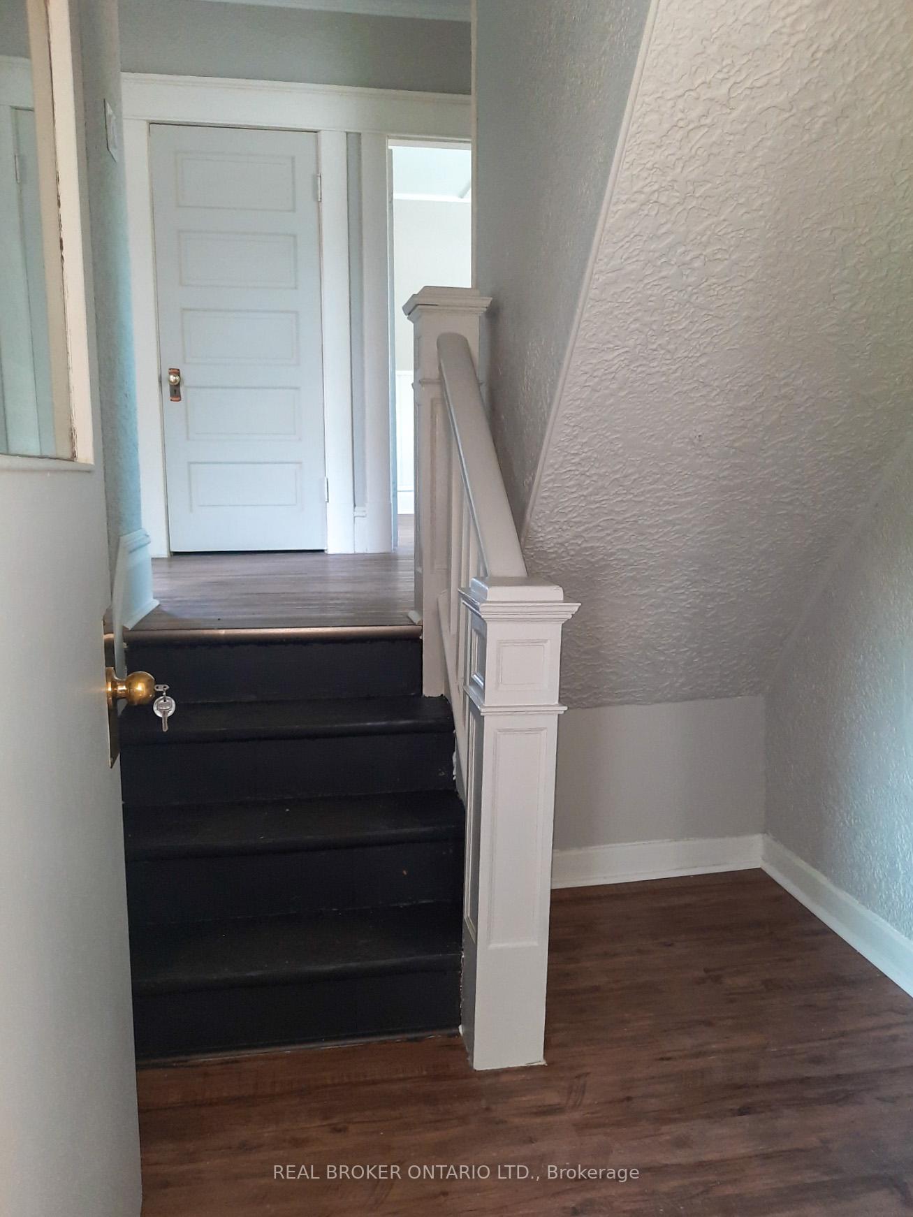Photo 13 of 7 Montgomery Place, Smiths Falls — HOMEH