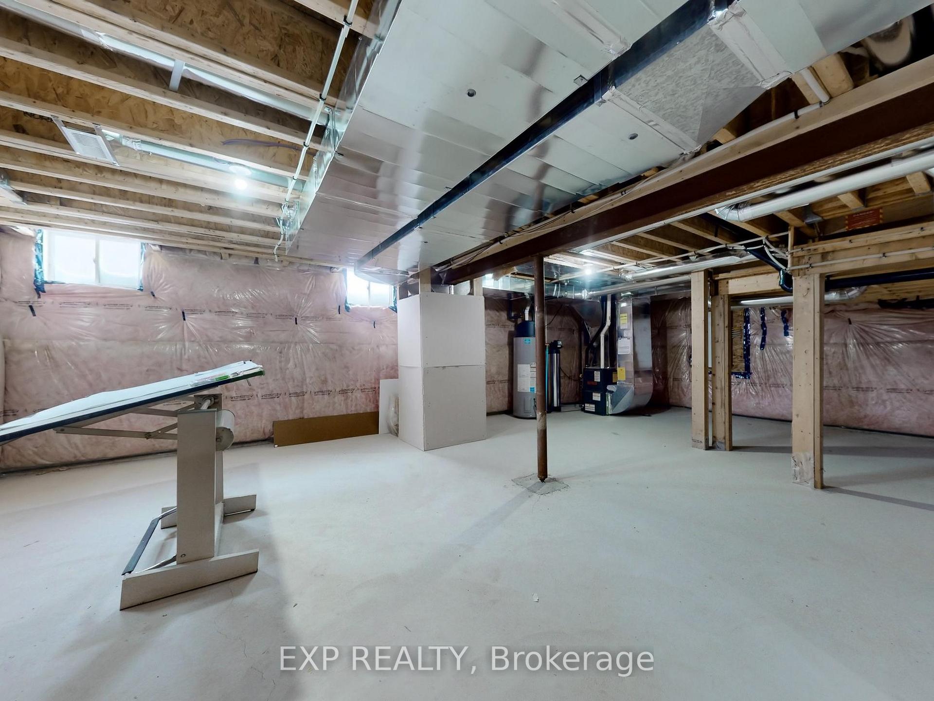 Photo 41 of 32 Doc Lougheed Avenue, Grey Highlands — HOMEH