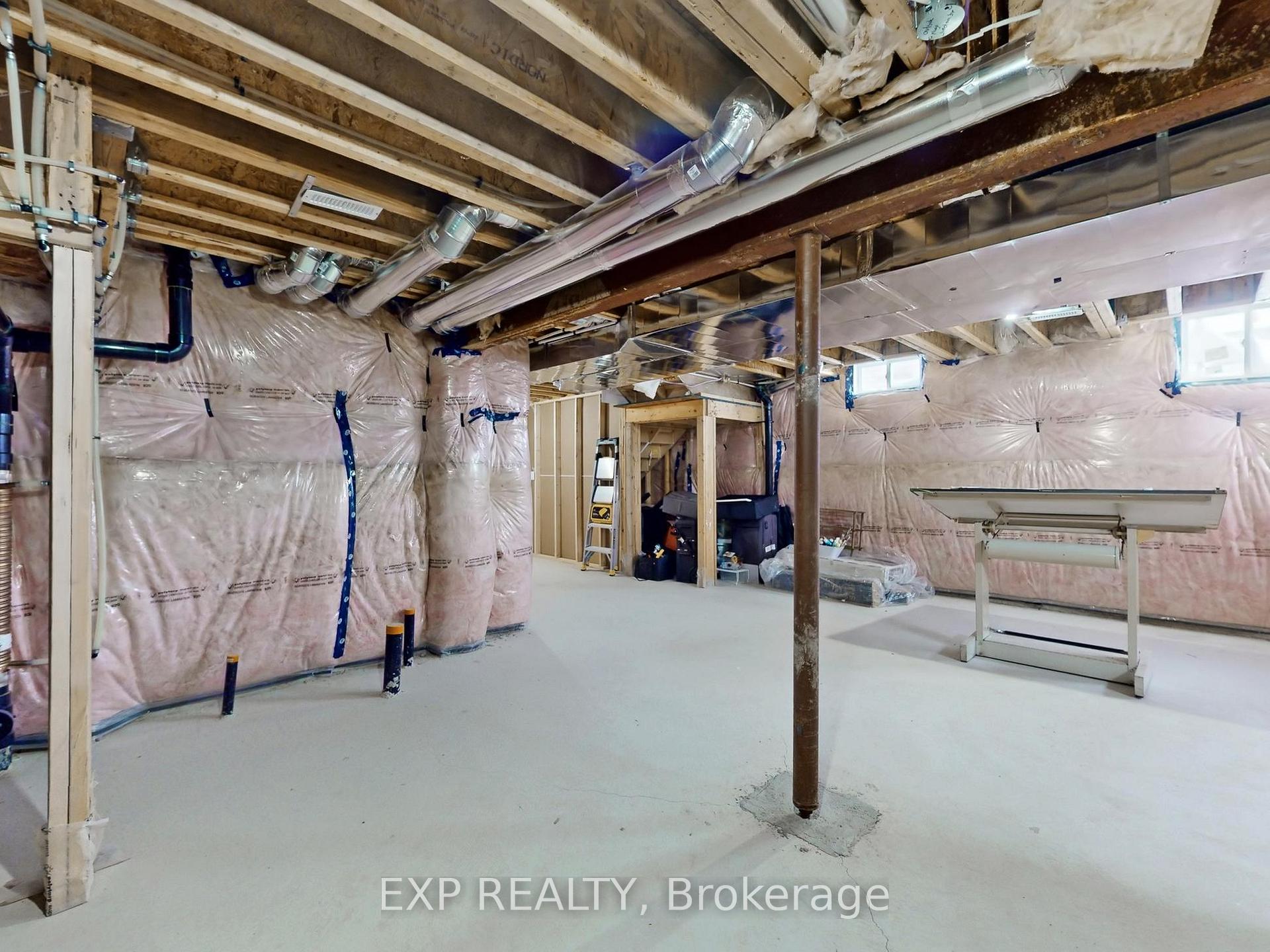 Photo 43 of 32 Doc Lougheed Avenue, Grey Highlands — HOMEH